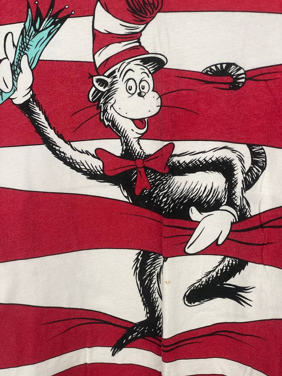 Disney × Vintage Vintage 90s Dr. Seuss Cat In The Hat Cartoon T-Shirt Size US XL / EU 56 / 4 - 5 Thumbnail