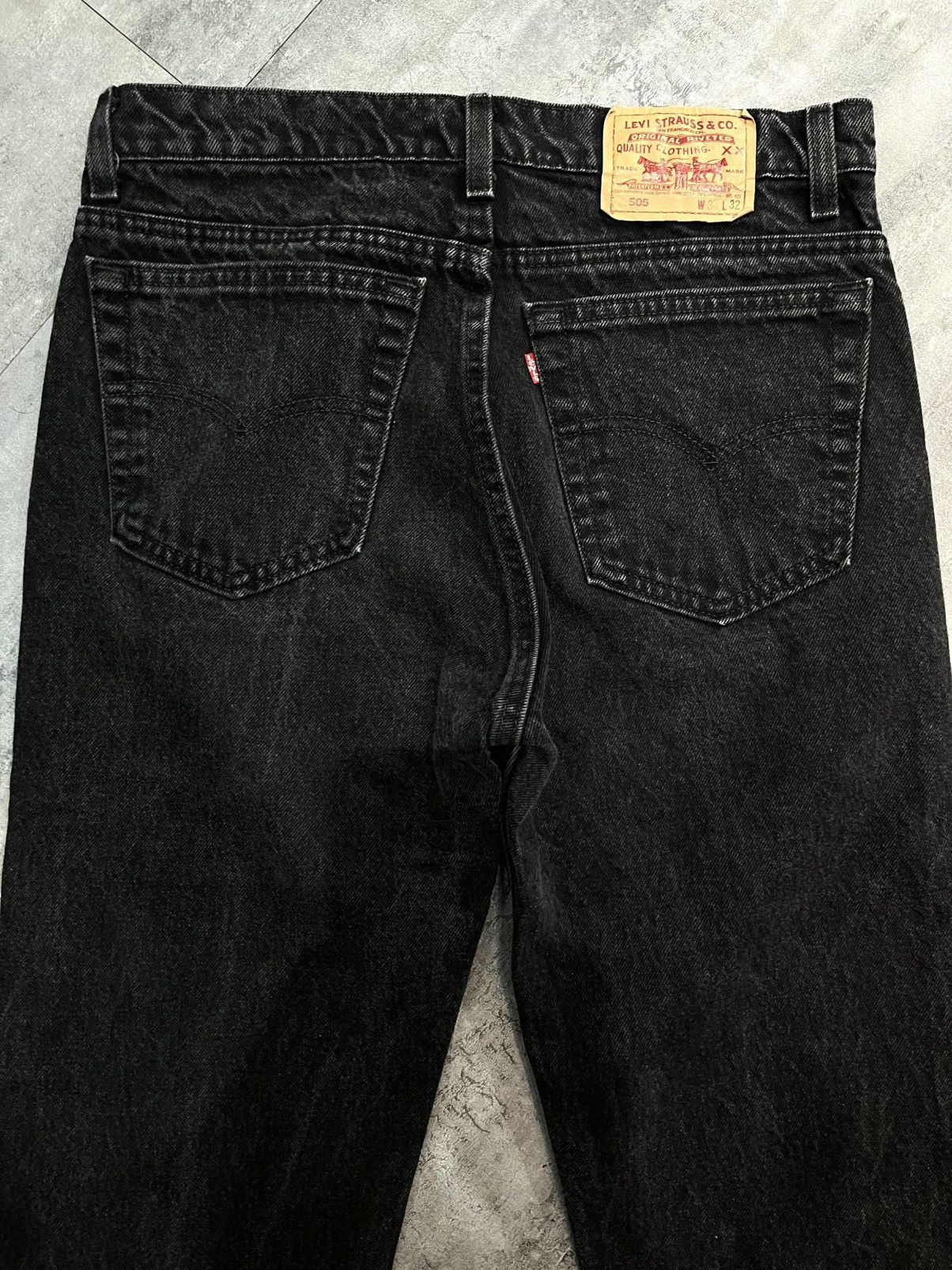 Levi's Vintage Clothing Leiv’s 505 U.S.A Black Denim Size US 32 / EU 48 - 1 Thumbnail