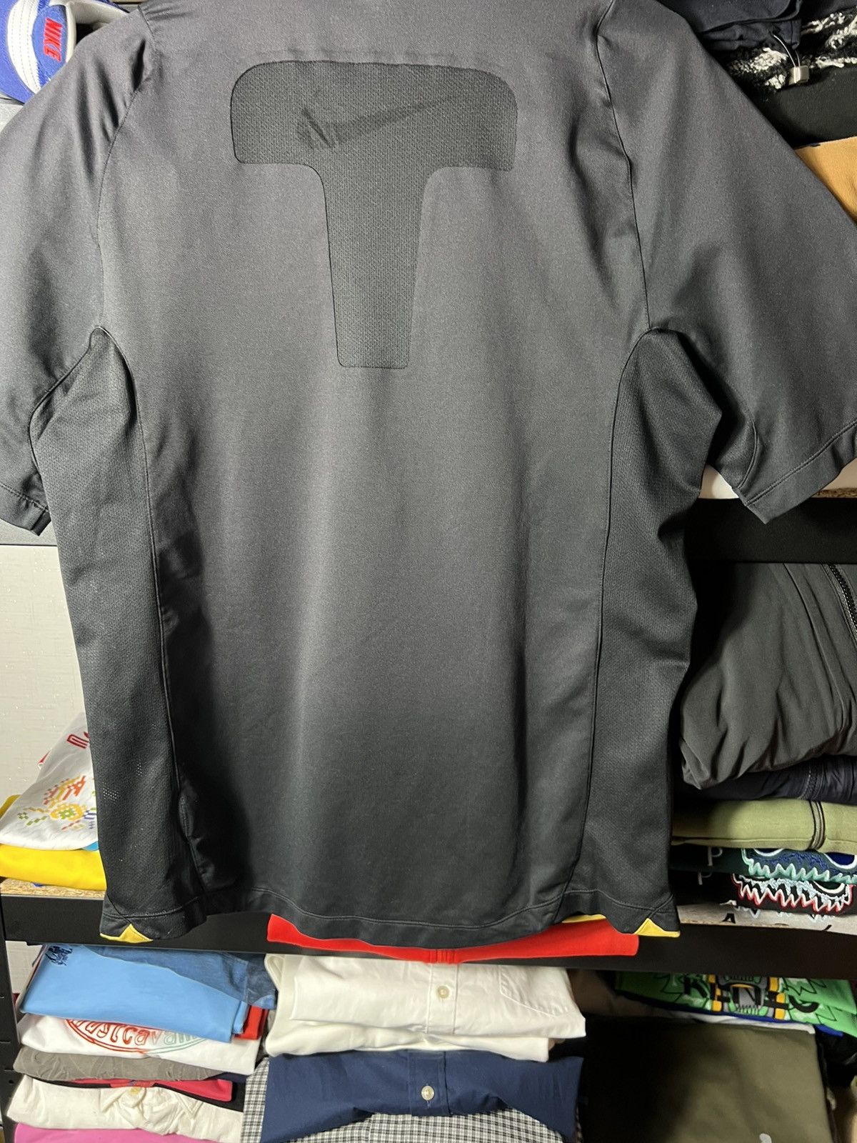Nike 🔥 Vintage Nike Golf Dri-Fit Tee Shirt — Black/Yellow Size L Size US L / EU 52-54 / 3 - 5 Thumbnail