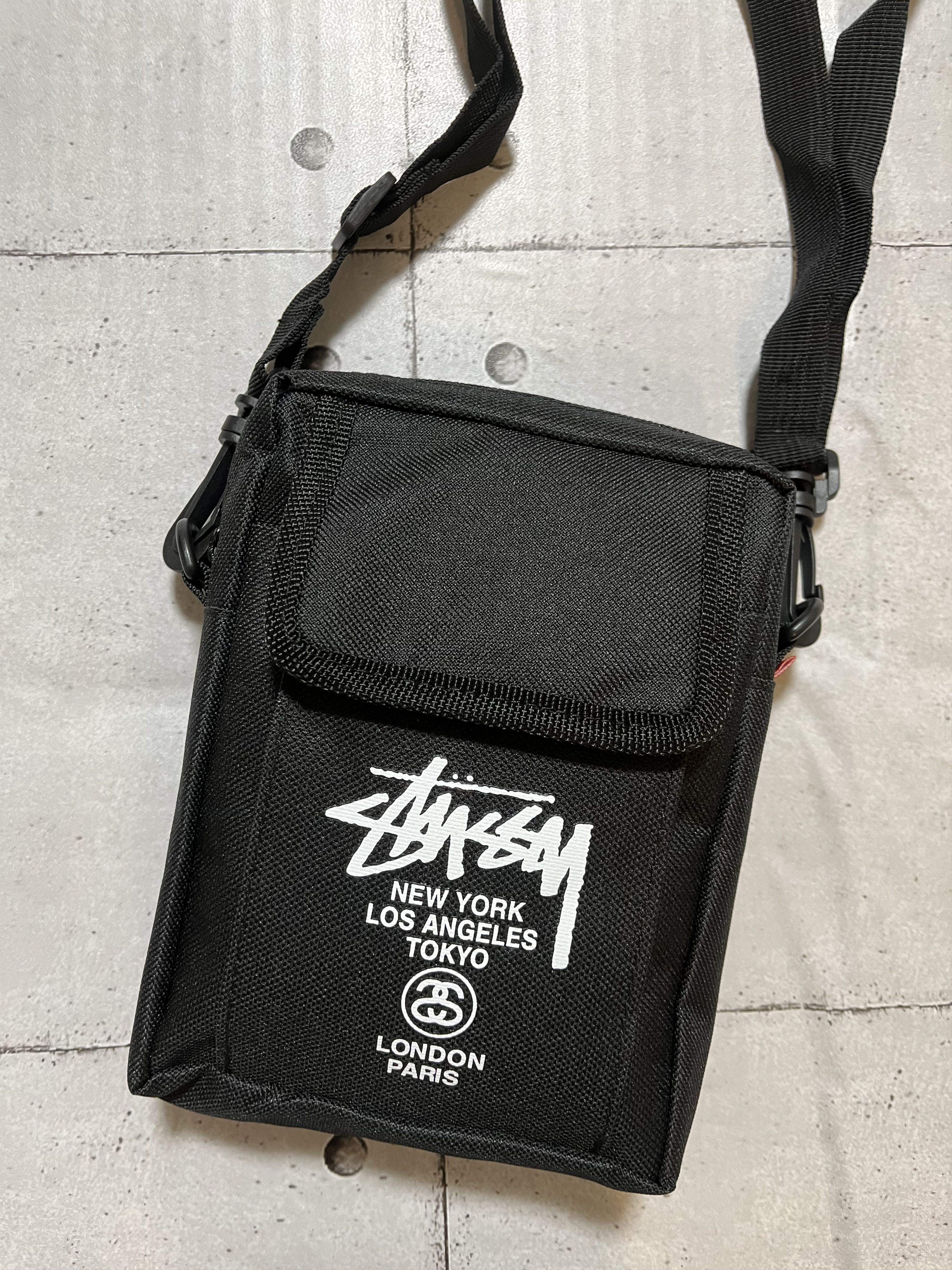 【訳あり】STUSSY CityStack Messenger Bagロゴショルダーバッグ 楽天市場】ステューシー ショルダー バッグ（男女兼用バッグ