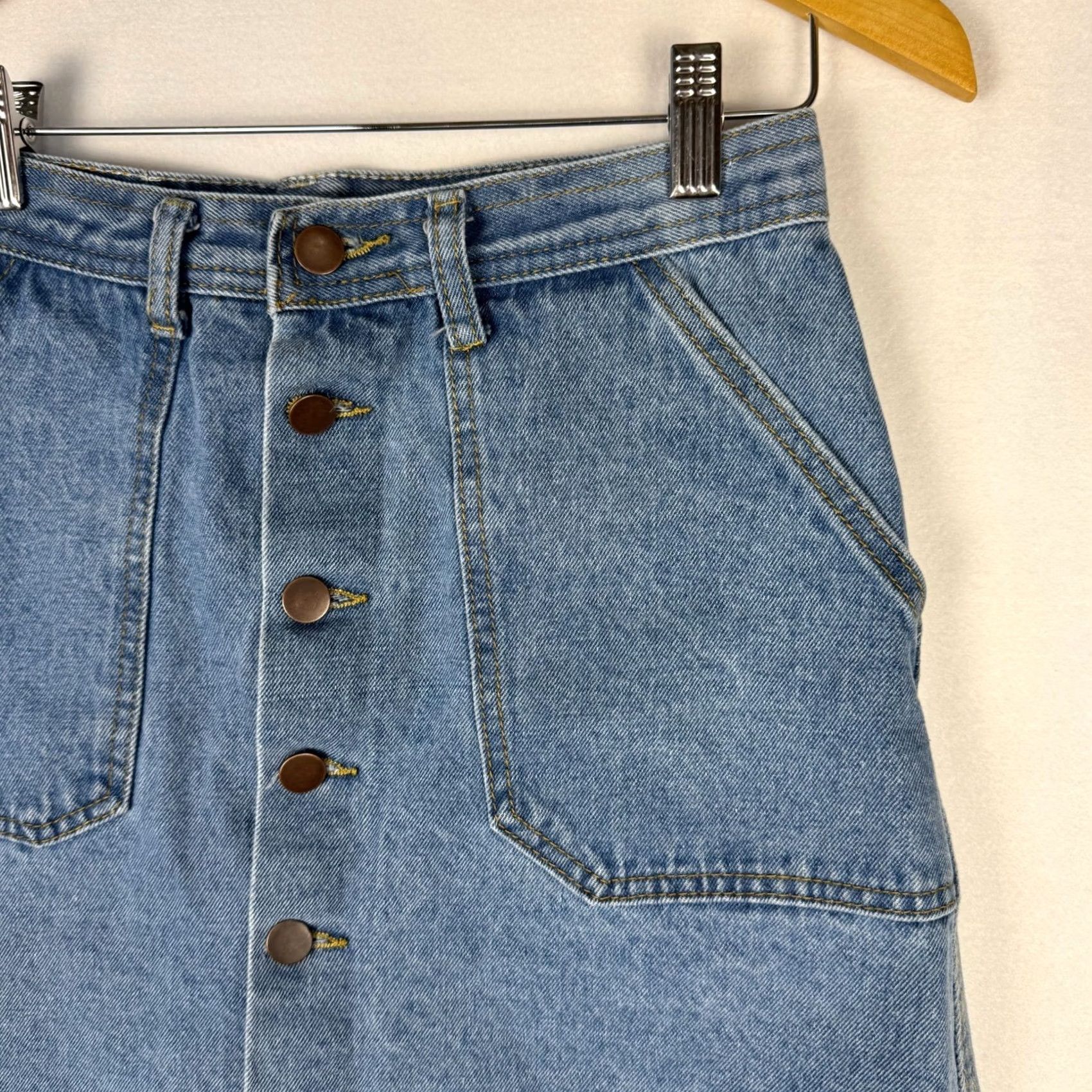 Denime Blue Denim Button Front Mini Skirt Size S Patch Pockets Retro 70s Indie Wash Size 28" / US 6 / IT 42 - 6 Thumbnail
