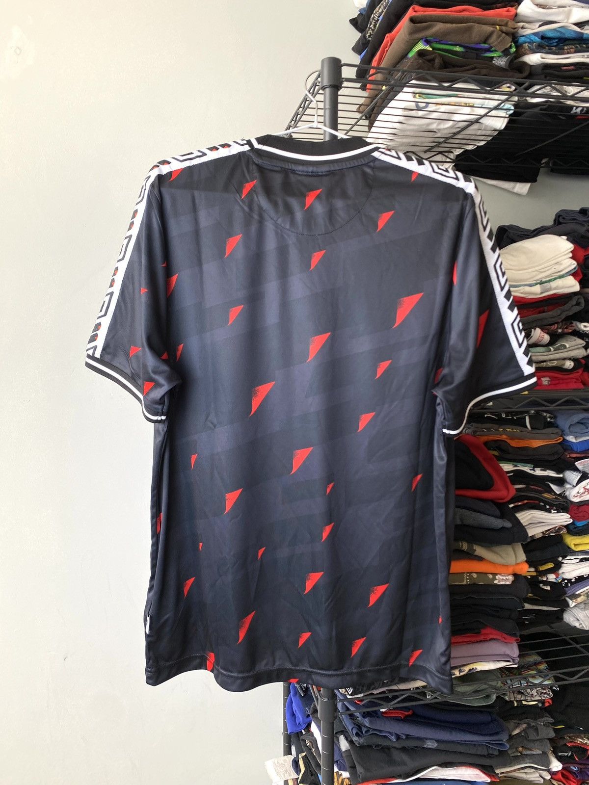 Umbro Umbro Carling Beer Soccer Jersey TShirt Hype Vetements Style Size US S / EU 44-46 / 1 - 8 Thumbnail