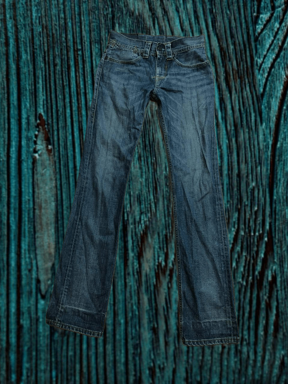 Levi's VINTAGE LEVIS DISSTRESSED BLUE WASH DENIM Size 29" - 1 Thumbnail