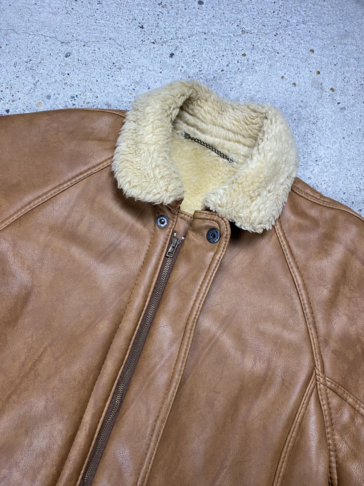 Vintage Shearling leather jacket brown vintage Size US XL / EU 56 / 4 - 8 Thumbnail