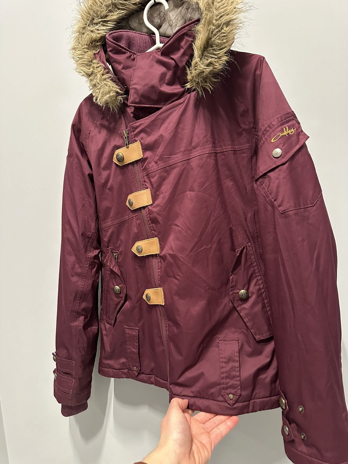 Oakley Vintage Oakley Bomber Jacket 00s Fur Hood Japanese Style Size XS / US 0-2 / IT 36-38 - 5 Thumbnail