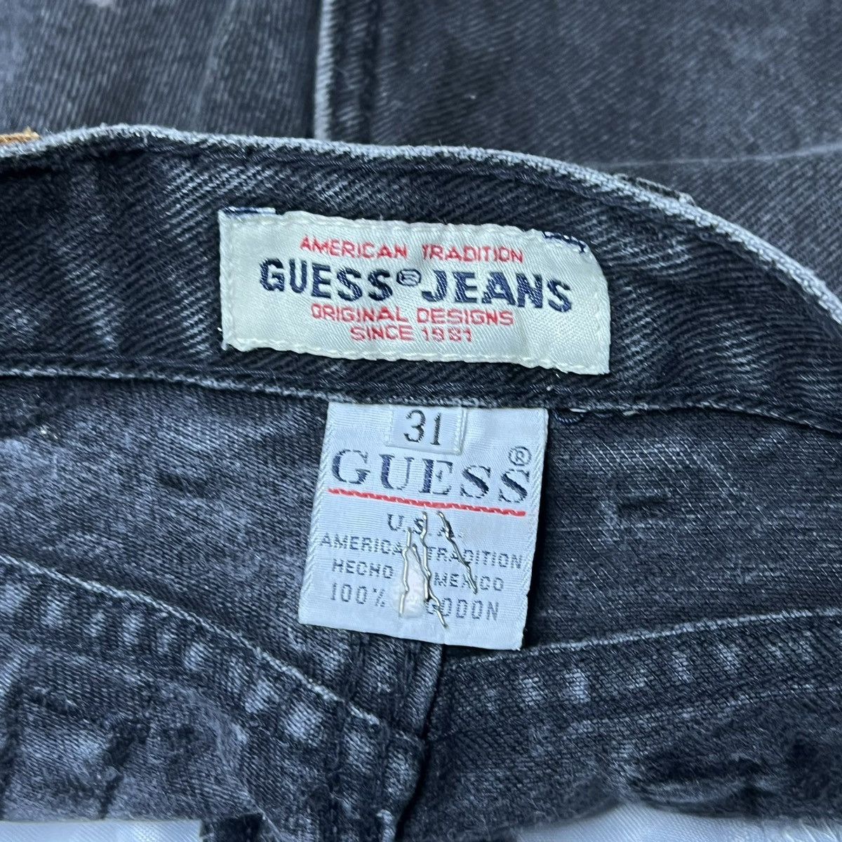 Guess × Vintage Vintage Guess Black Stonewash Jean Shorts Jorts Woman’s 31 Size 31" - 4 Thumbnail