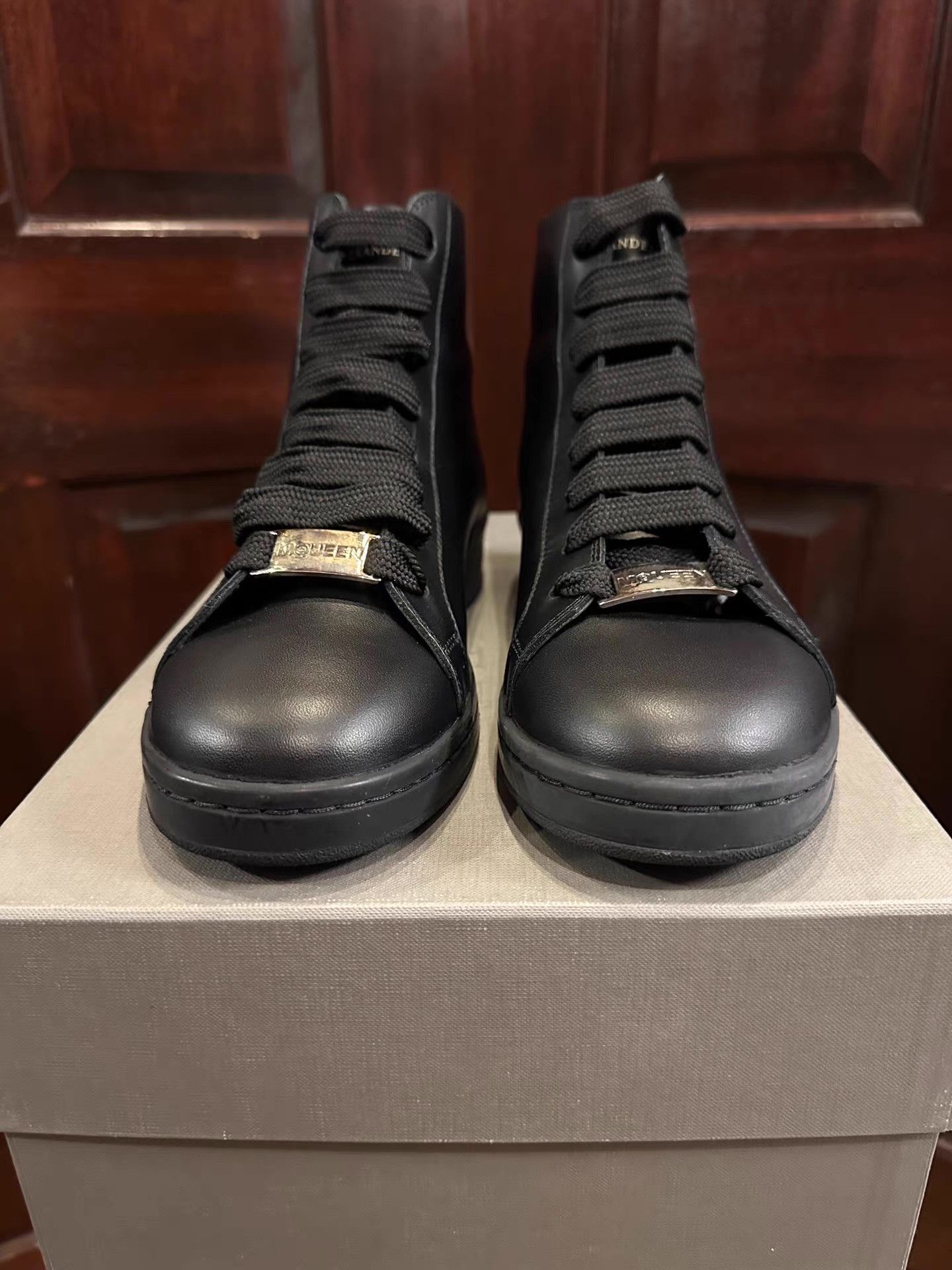 Alexander McQueen Alexander McQueen 16FW Leather‑Patch Mid‑Top Sneakers Ｑ25 Size US 7 / EU 40 - 1 Thumbnail