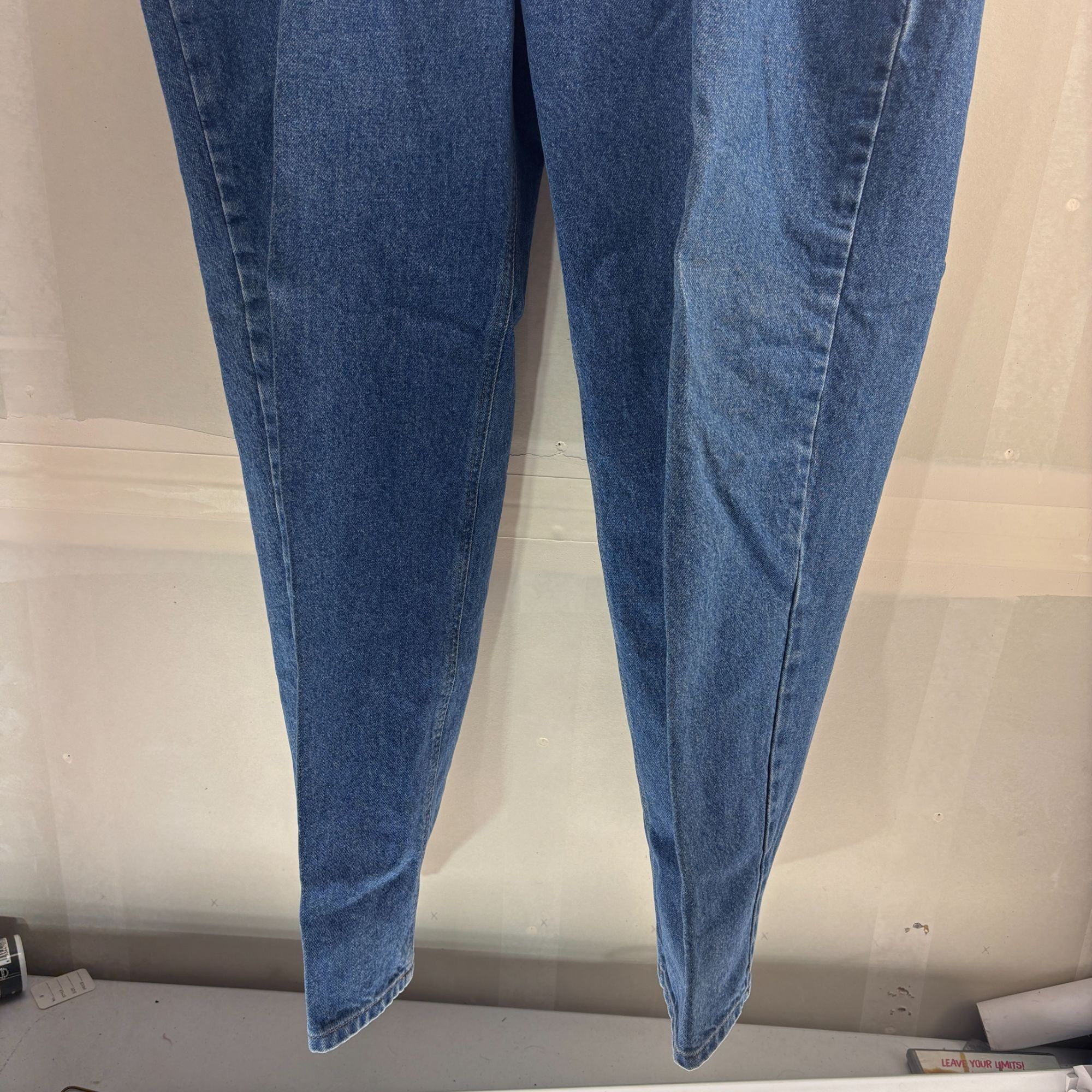 Carhartt Carhartt Relaxed Fit Tapered Leg Denim Jeans B17 DST Men’s 4 Size US 44 / EU 60 - 3 Thumbnail