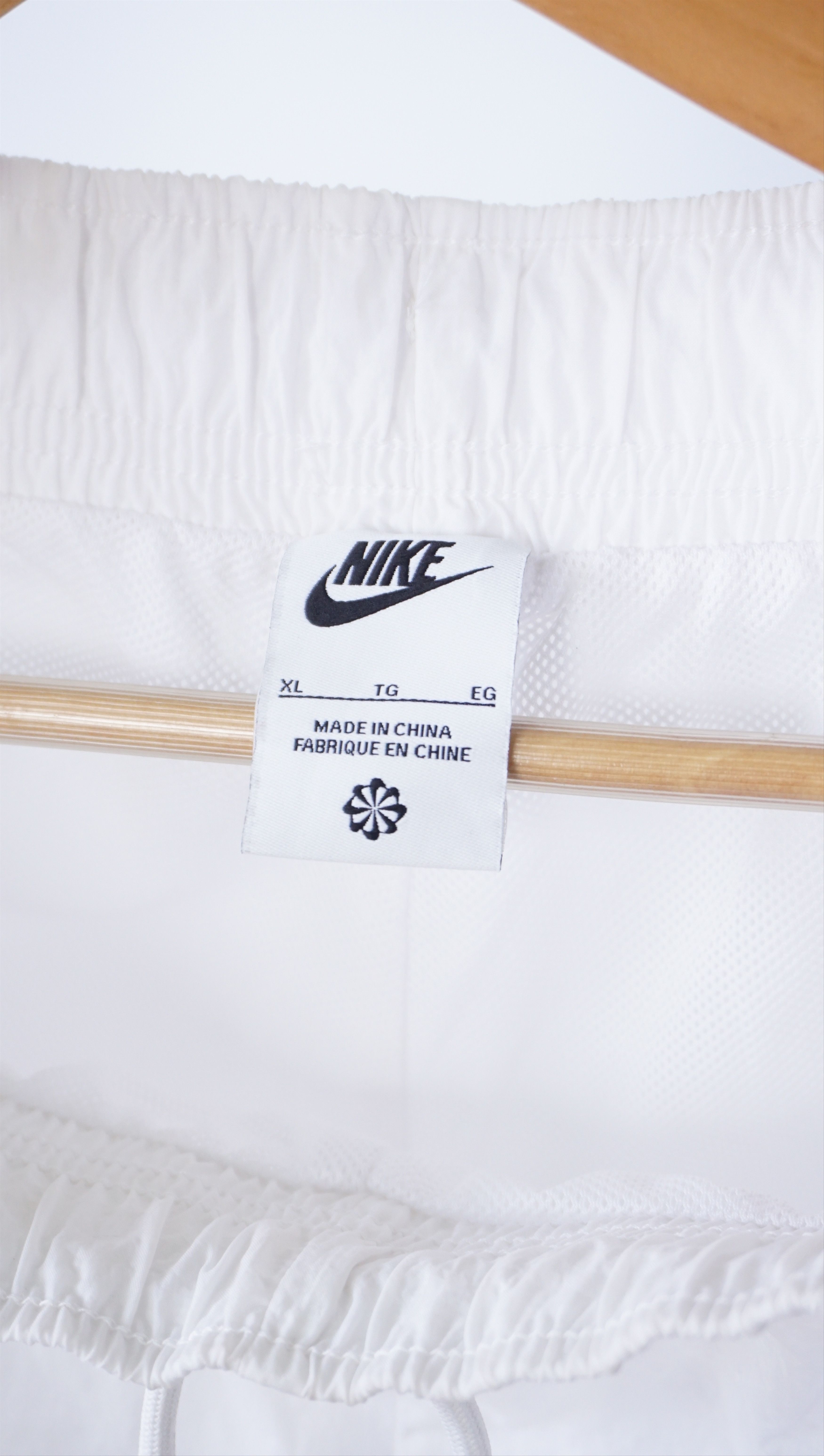 Nike Nike Sportswear Essential Size US 32 / EU 48 - 4 Thumbnail