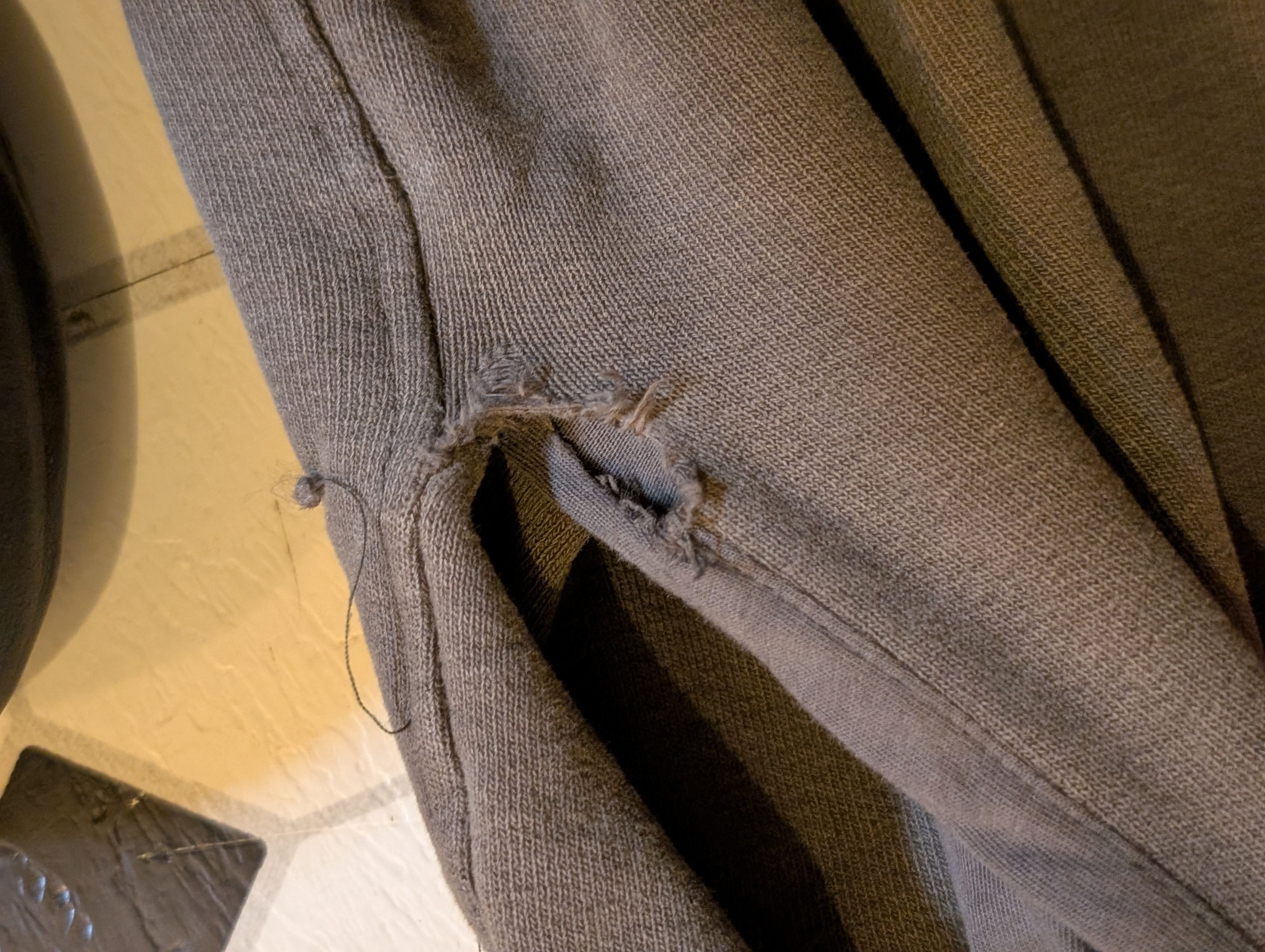 Yeezy Tab Sweatpant Size US 32 / EU 48 - 4 Thumbnail