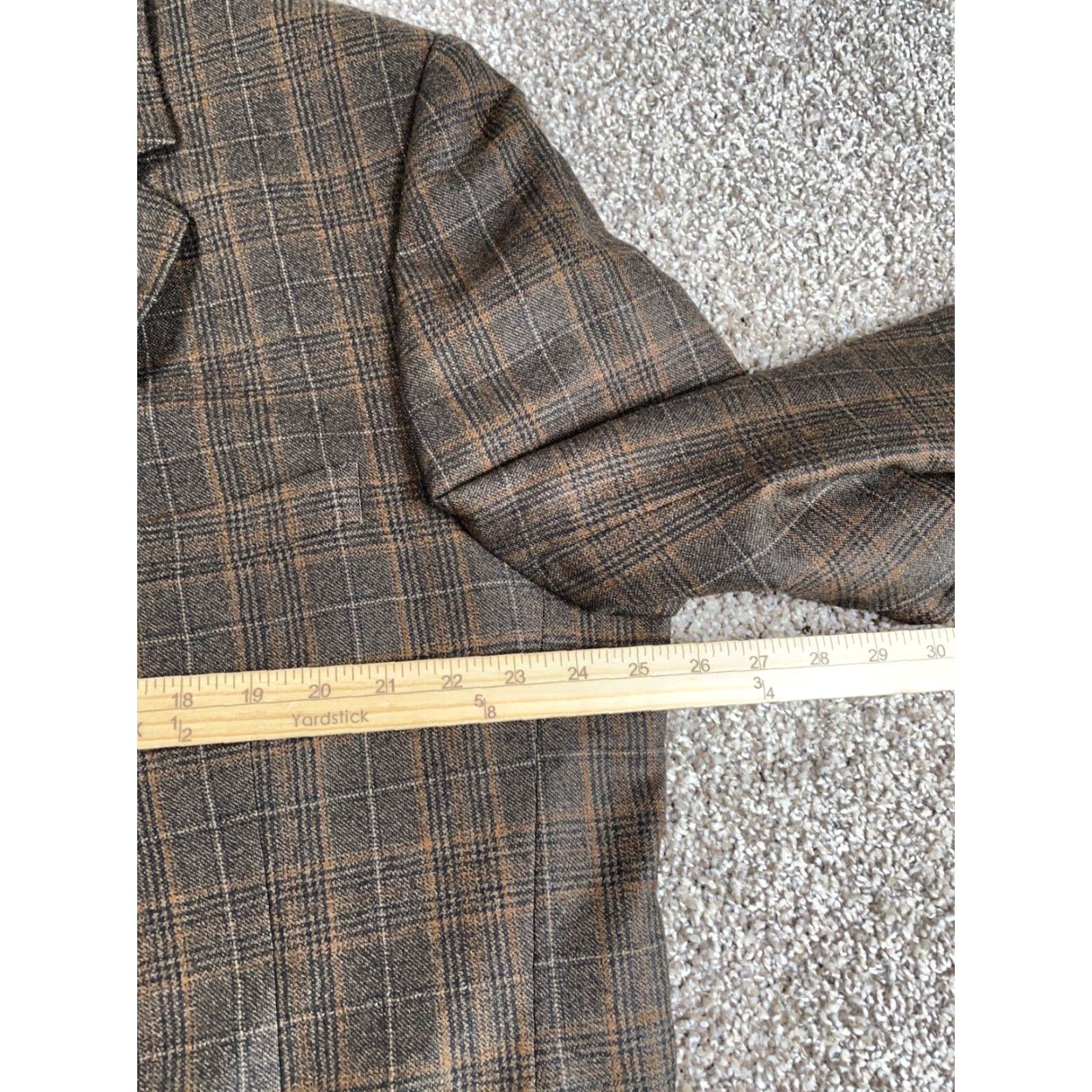 Jos. A. Bank VINTAGE Jos. A. Bank Wool Blazer Men's 50 Regular Brown Glen Check Plaid 2-Button Jacket Size 50R - 6 Thumbnail