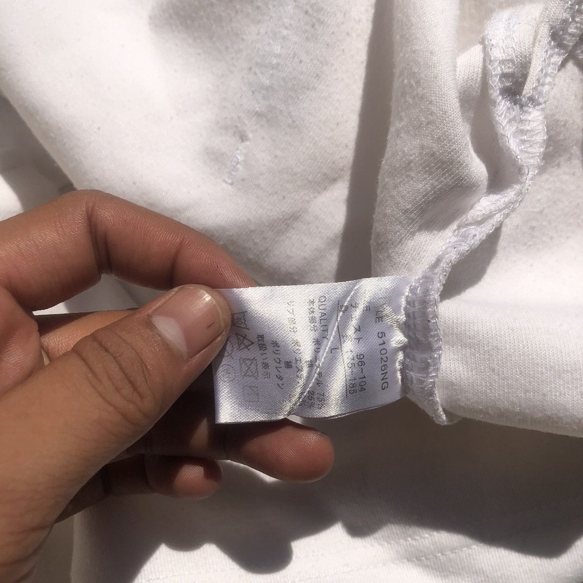 Japanese Brand Michiko Koshino London Hoodie white on white Size US M / EU 48-50 / 2 - 4 Thumbnail