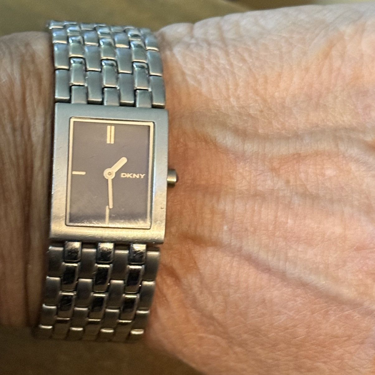 DKNY Vintage DKNY silver stainless steel watch Size ONE SIZE - 3 Thumbnail