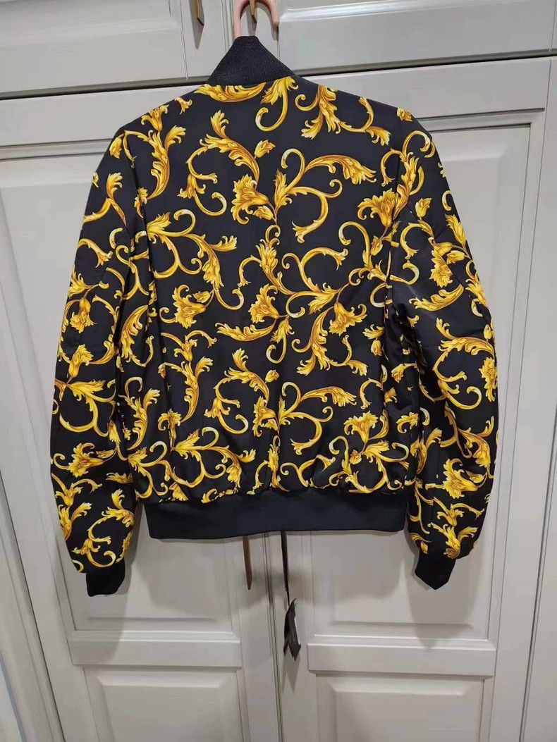 Versace Versace Embroidered monogram reversible jacket Size US M / EU 48-50 / 2 - 2 Thumbnail