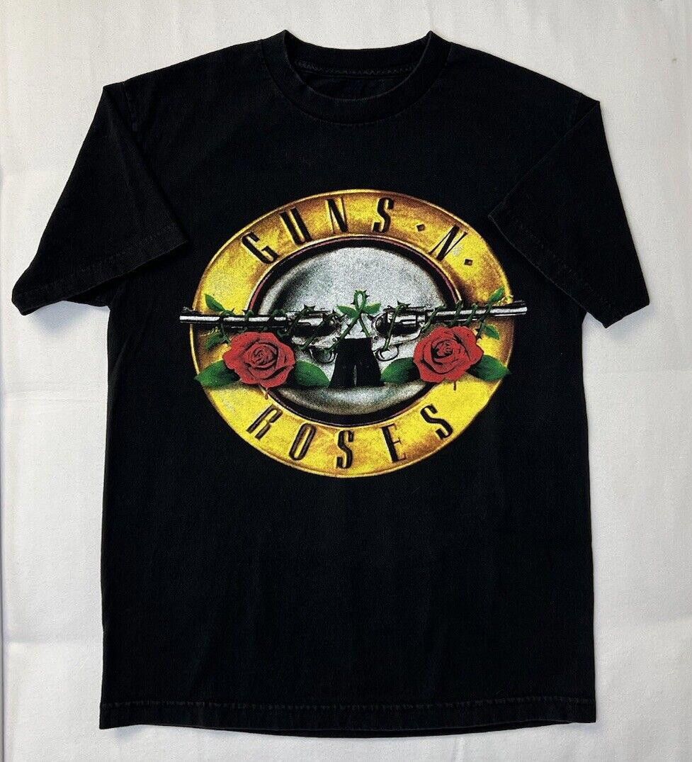 Designer Authentic Guns N' Roses 2017 Tour T-Shirt Mens L Band Tee Size US L / EU 52-54 / 3 - 1 Thumbnail
