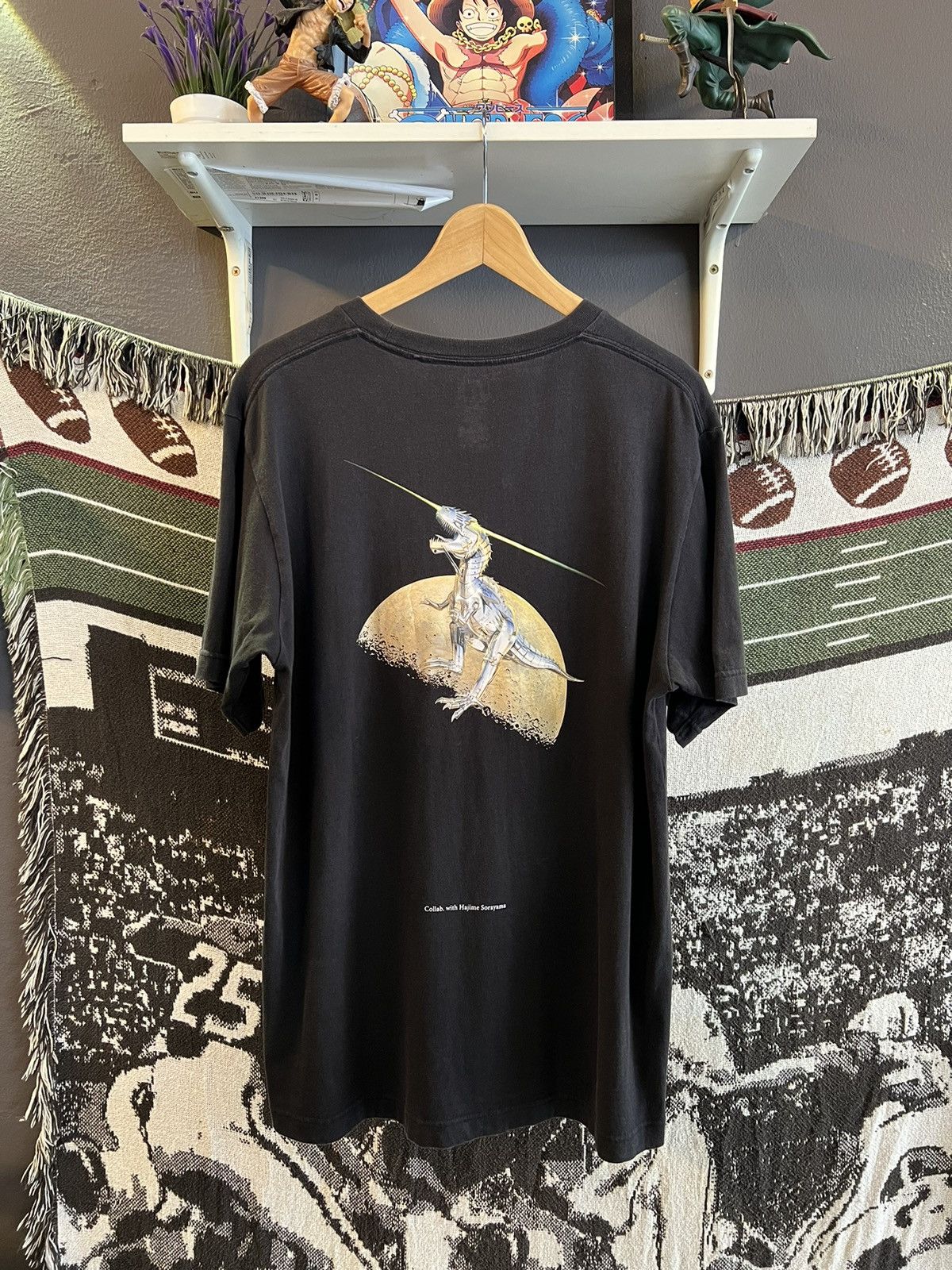 Club Sorayama × Designer × Uniqlo Uniqlo X Jurassic World X Sorayama Size US XL / EU 56 / 4 - 2 Thumbnail