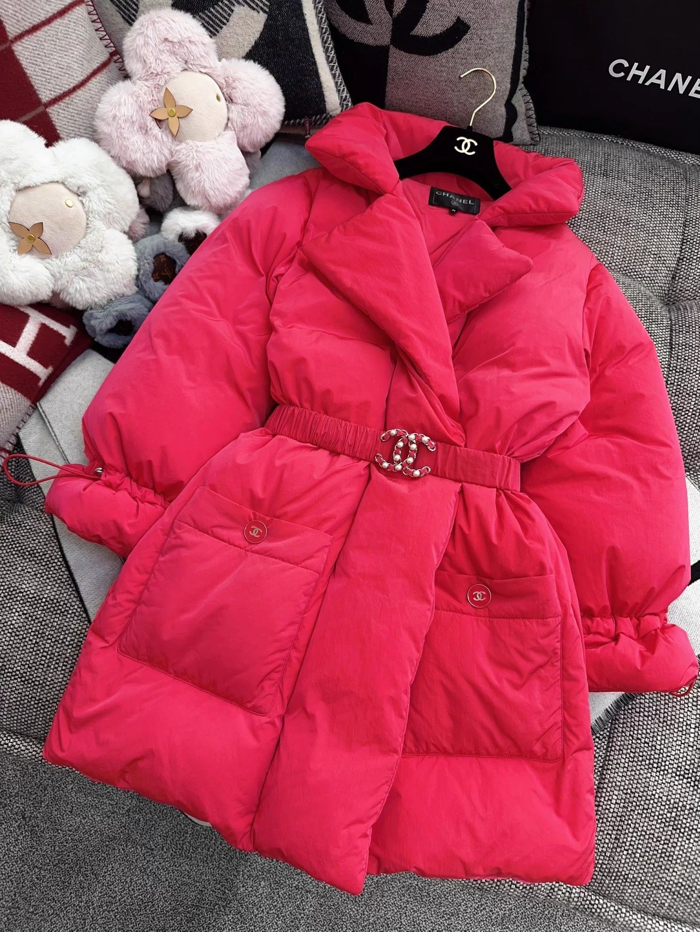 Chanel Chanel 19K Snowy Red Lapel Long Down Coat CC Belt 36 Size XS / US 0-2 / IT 36-38 - 2 Thumbnail