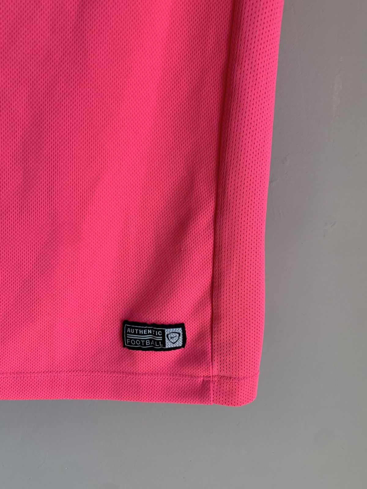 Nike Barcelona 2015 Football Shirt Pink Nike Soccer Jersey Size S Size US S / EU 44-46 / 1 - 5 Thumbnail