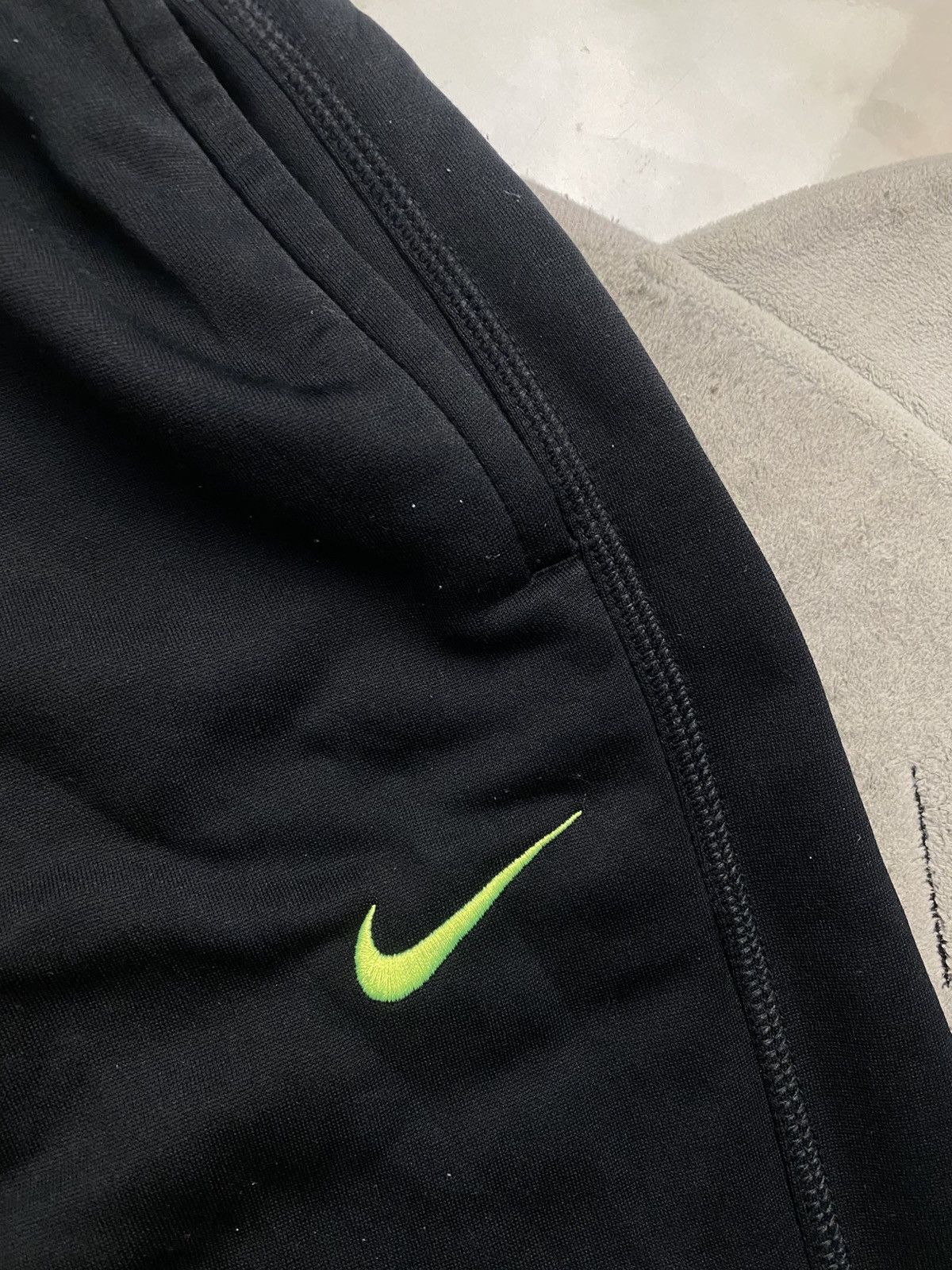 Carhartt Wip × Nike 💥 VINTAGE NIKE SUPER BAGGY 90S WIDE LEG TRACK PANTS Y2K Size US 26 / EU 42 - 7 Thumbnail