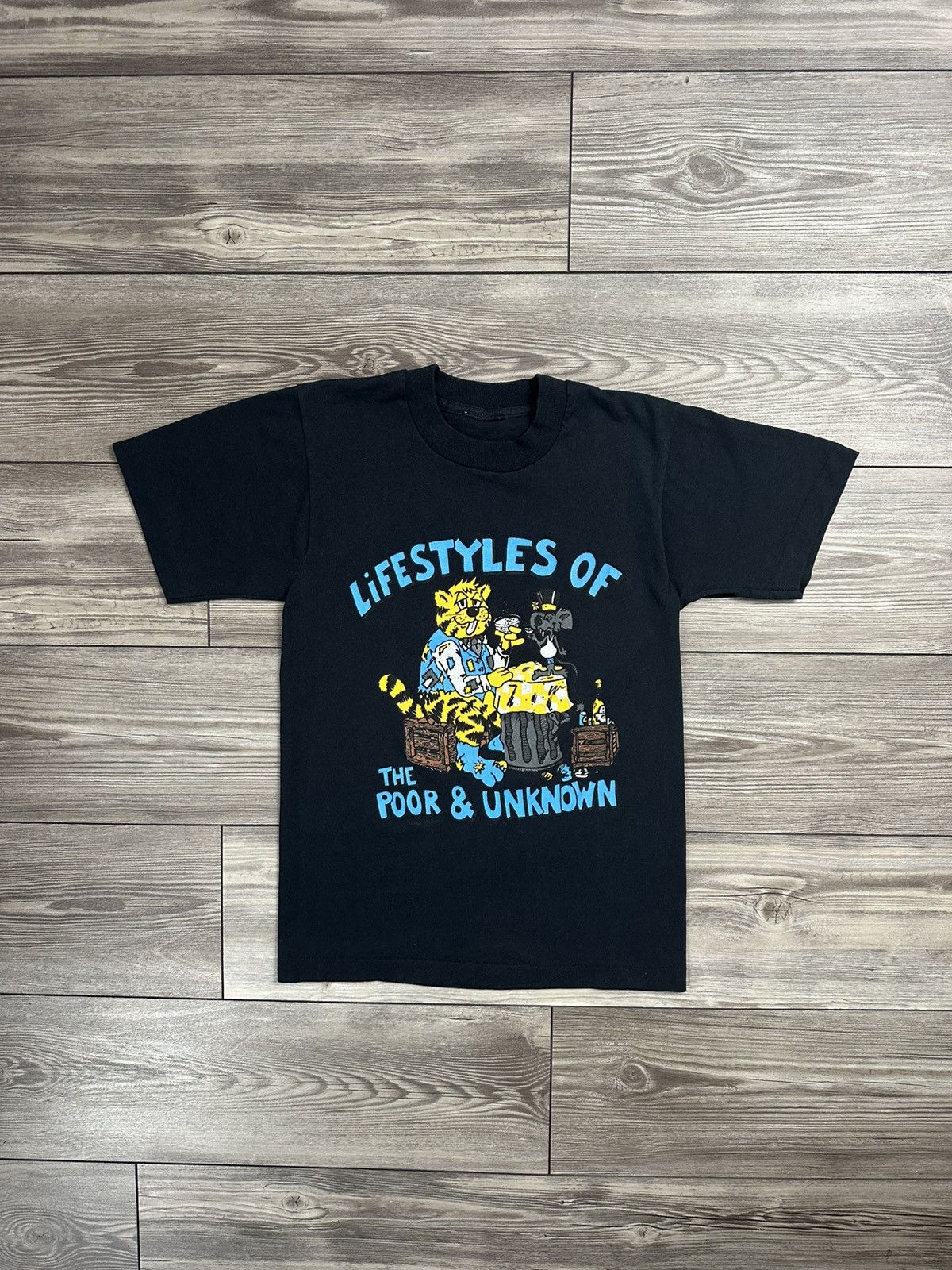 Vintage 80’s Vintage “Lifestyles Of The Poor & Unknown” T Shirt Size US S / EU 44-46 / 1 - 1 Thumbnail