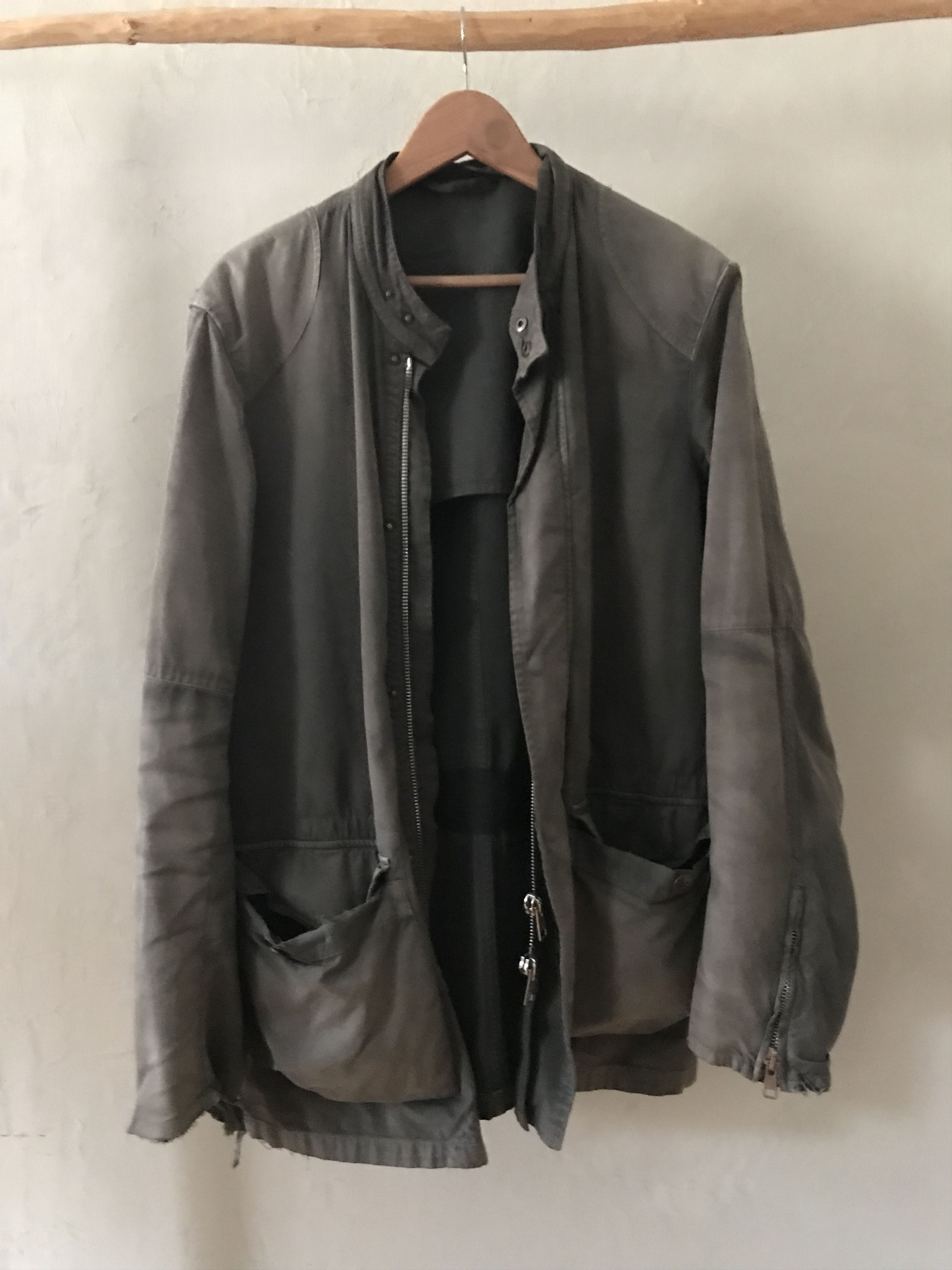 image of Maison Margiela Ss06 Vintage Martin Margiela 10 Distressed Army Jacket in Dark Green (Size Medium)