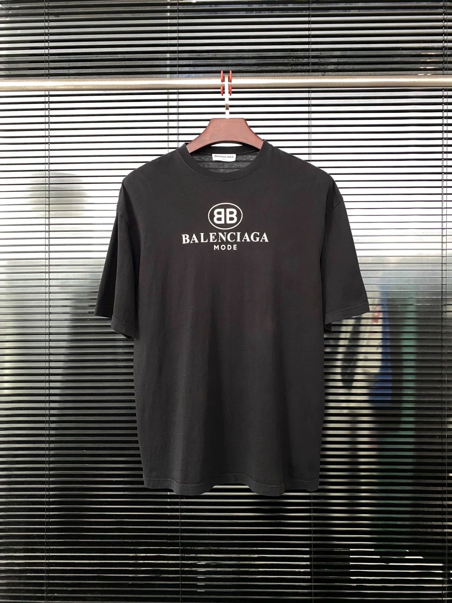 Balenciaga Balenciaga Balenciaga Double B Letter Printed Short Sleeves Size US XS / EU 42 / 0 - 1 Thumbnail