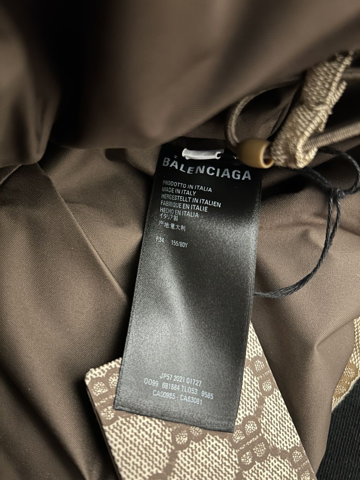 Balenciaga × Gucci Balenciaga x Gucci Hacker Project Monogram Cocoon Vest Size US XS / EU 42 / 0 - 5 Thumbnail