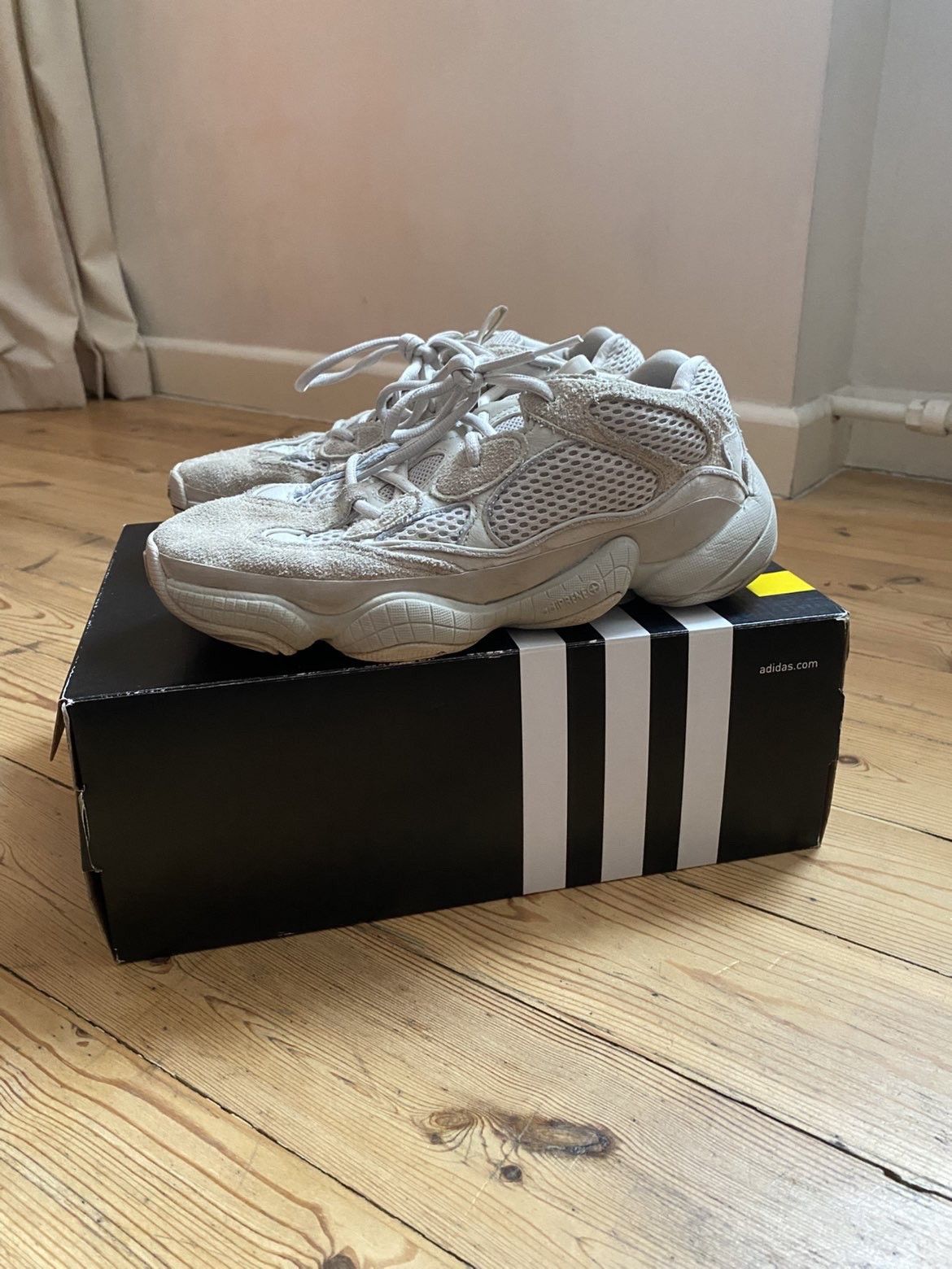 Yeezy Adidas Yeezy 500 "Blush" Size US 7 / EU 40 - 1 Thumbnail