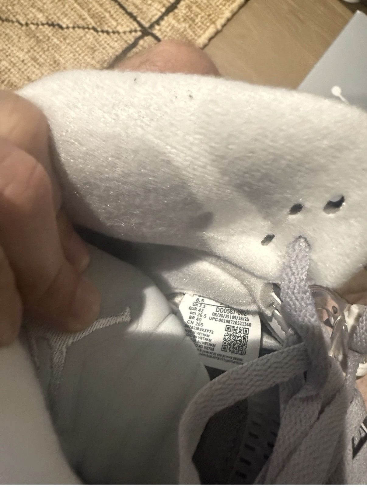Jordan Brand Size 8.5M/10W - Jordan 5 Retro Wolf Grey (2026) DD0587-002 Size US 8.5 / EU 41-42 - 8 Thumbnail