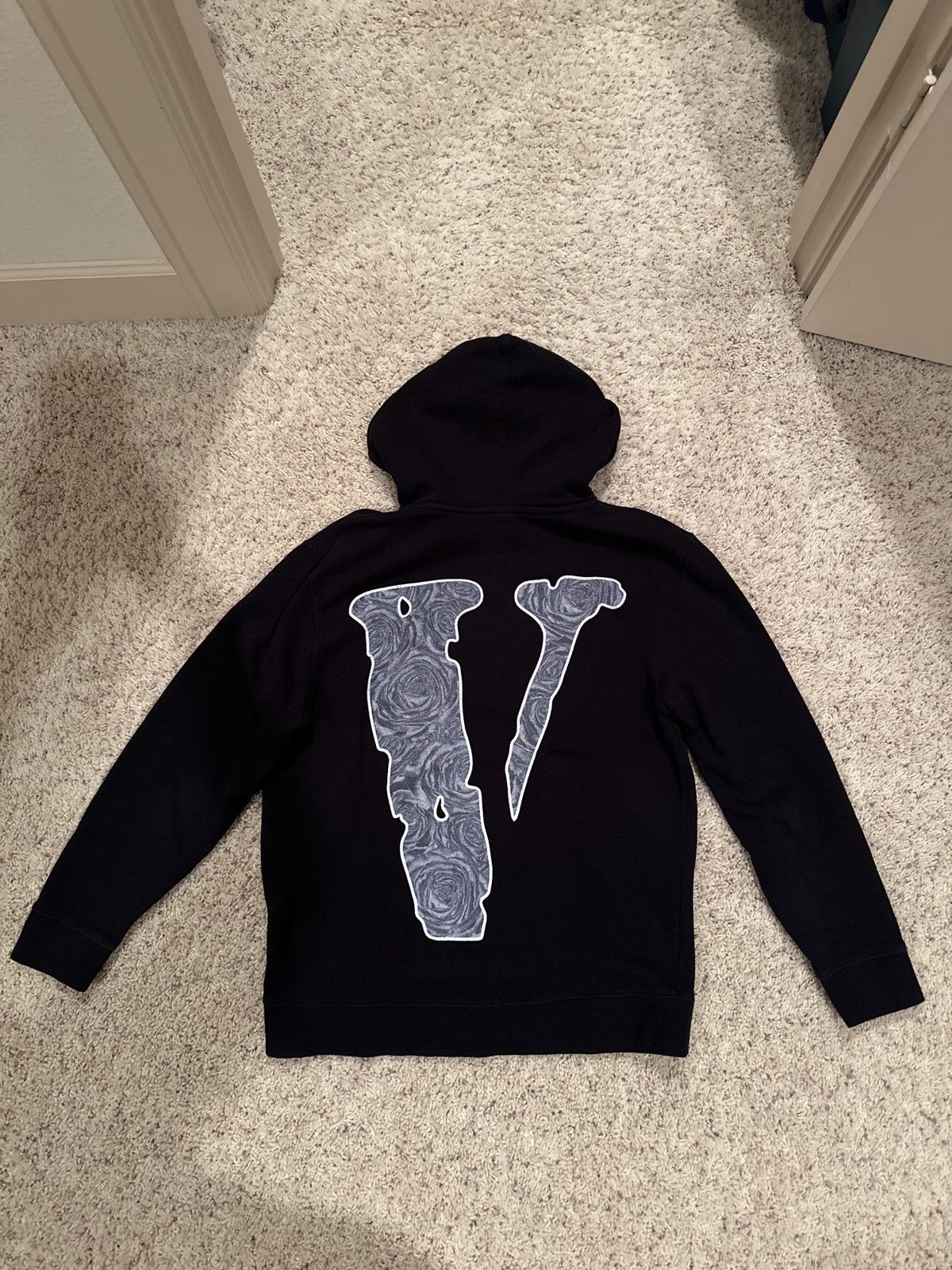 Vlone Vlone x Popsmoke The Woo Hoodie - size M Size US M / EU 48-50 / 2 - 1 Thumbnail