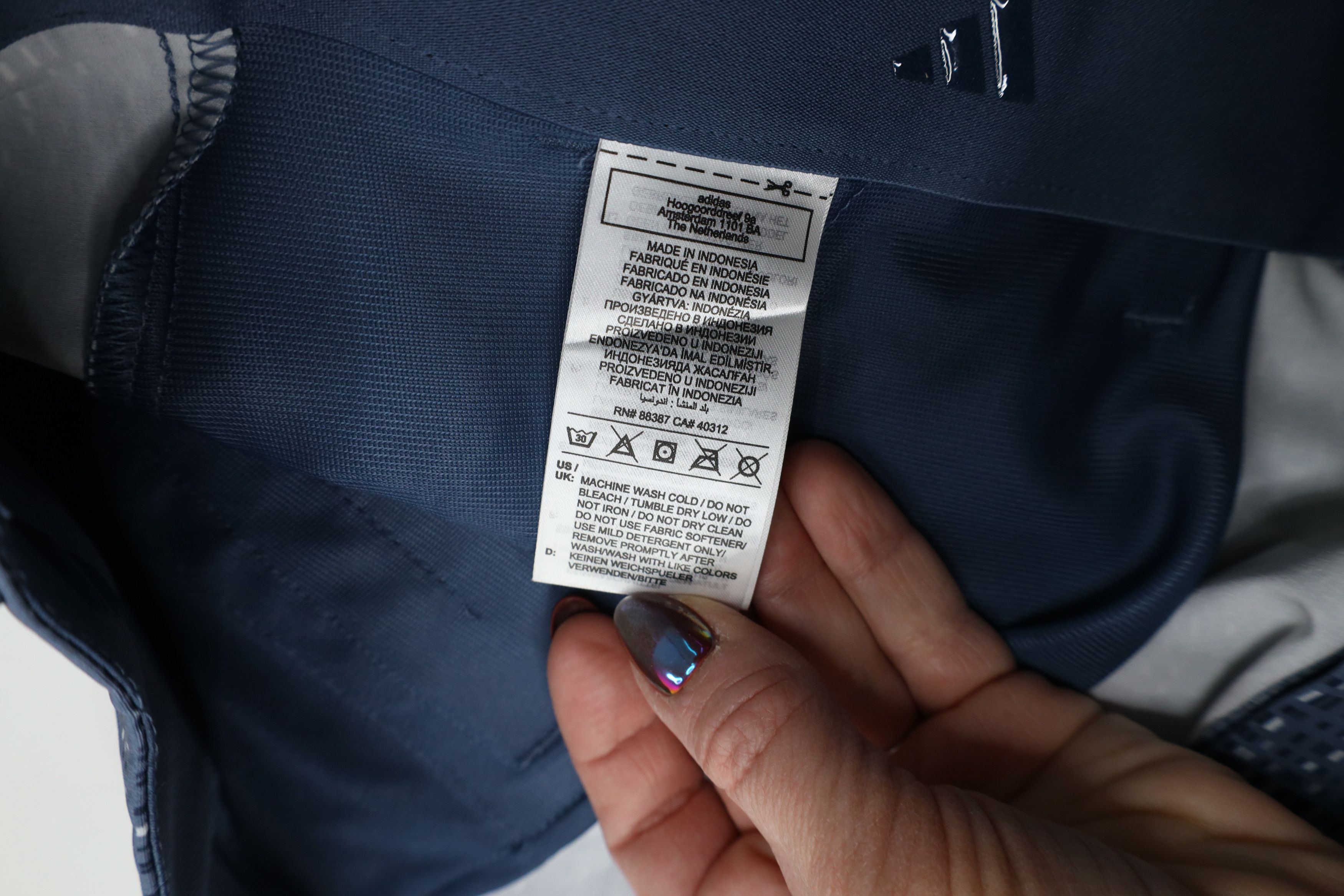Adidas Deadstock Vintage Y2K Adidas Golf Geometric Golfing Shorts Size US 40 / EU 56 - 8 Thumbnail