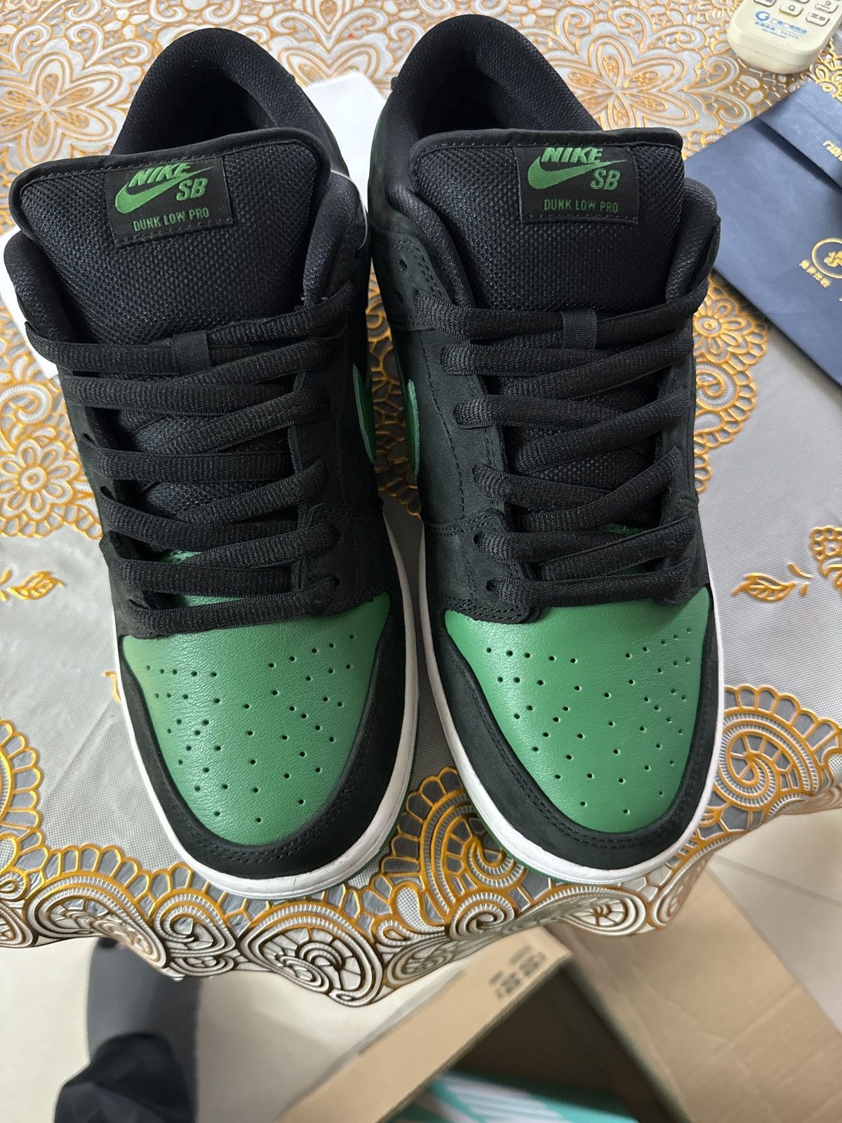 Nike Nike Dunk SB Pine Green Size US 11 / EU 44 - 3 Thumbnail