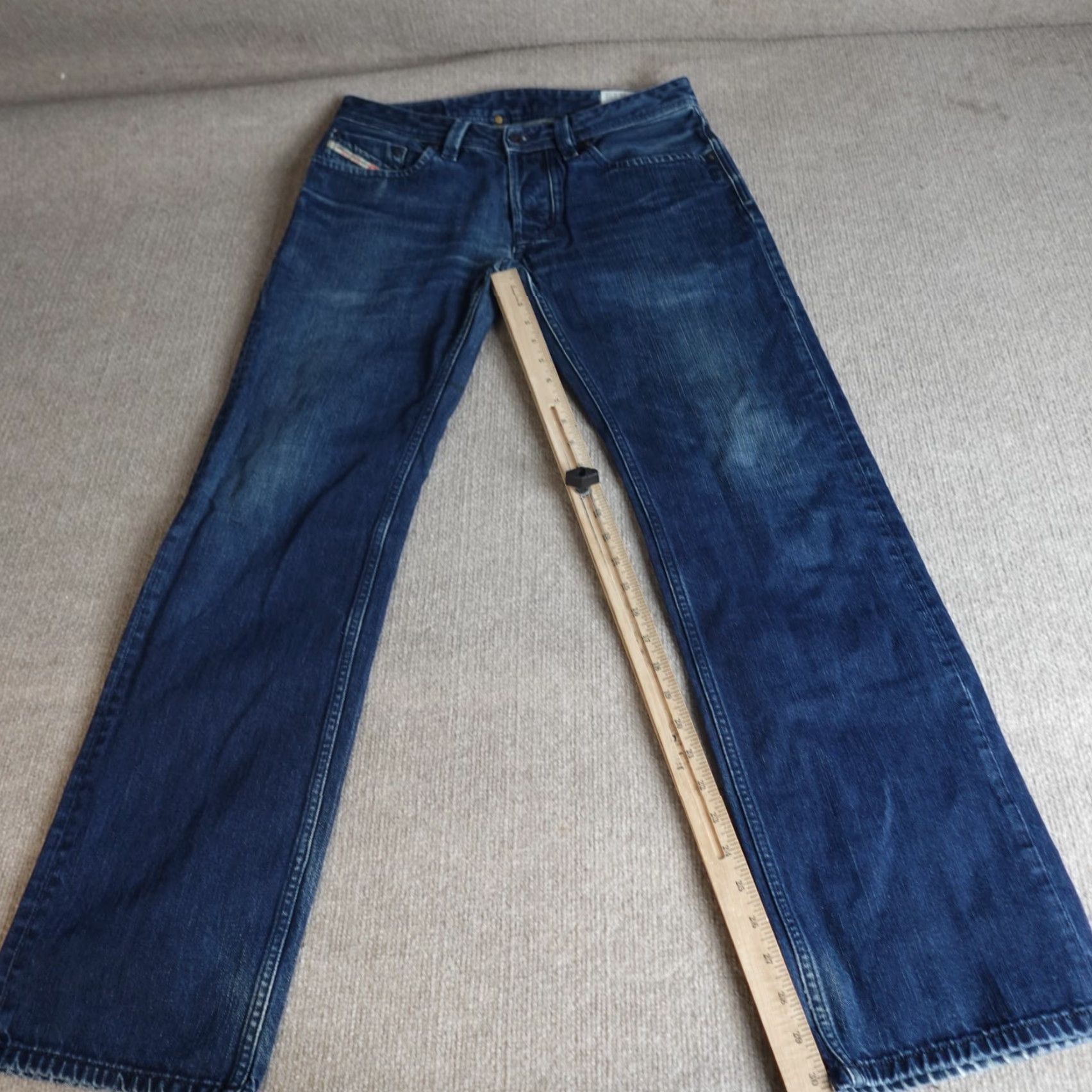 Diesel Diesel Larkee Jeans 32 x 30 Blue Button Fly Cotton Denim Made in Italy Mens Straight Regular 32 Inseam Blue Size US 32 / EU 48 - 2 Thumbnail