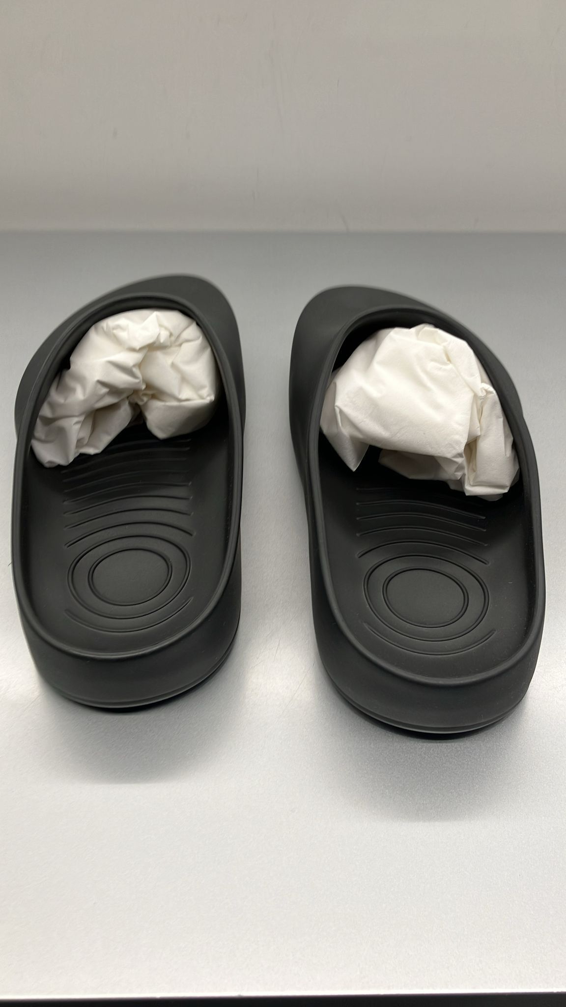 Balenciaga o1bcso1str1124 Mule Slides in Black Size US 10 / EU 43 - 3 Thumbnail