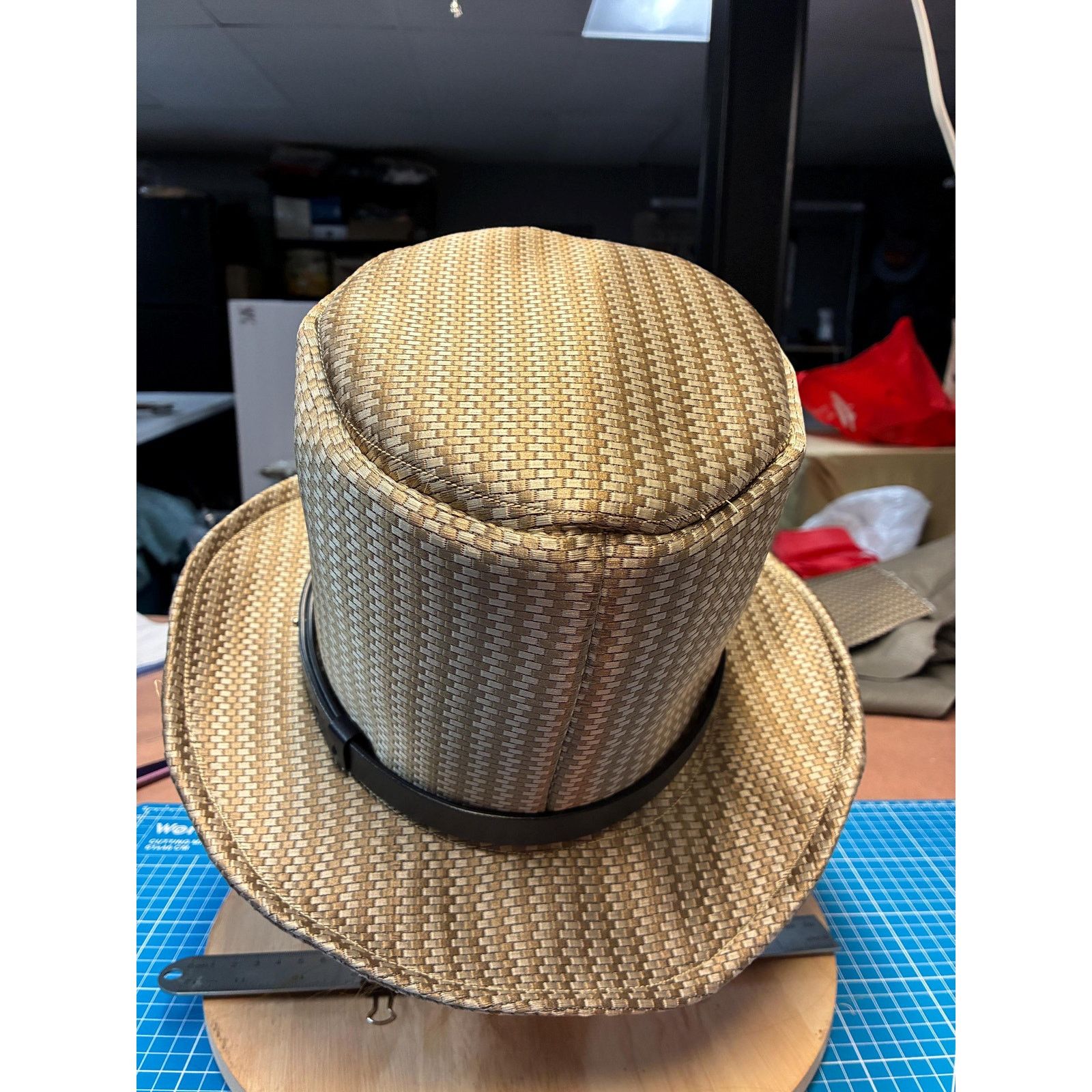 Other Rock & Roll Top Hat, Handcrafted, Gold Woven Western Size ONE SIZE - 6 Thumbnail