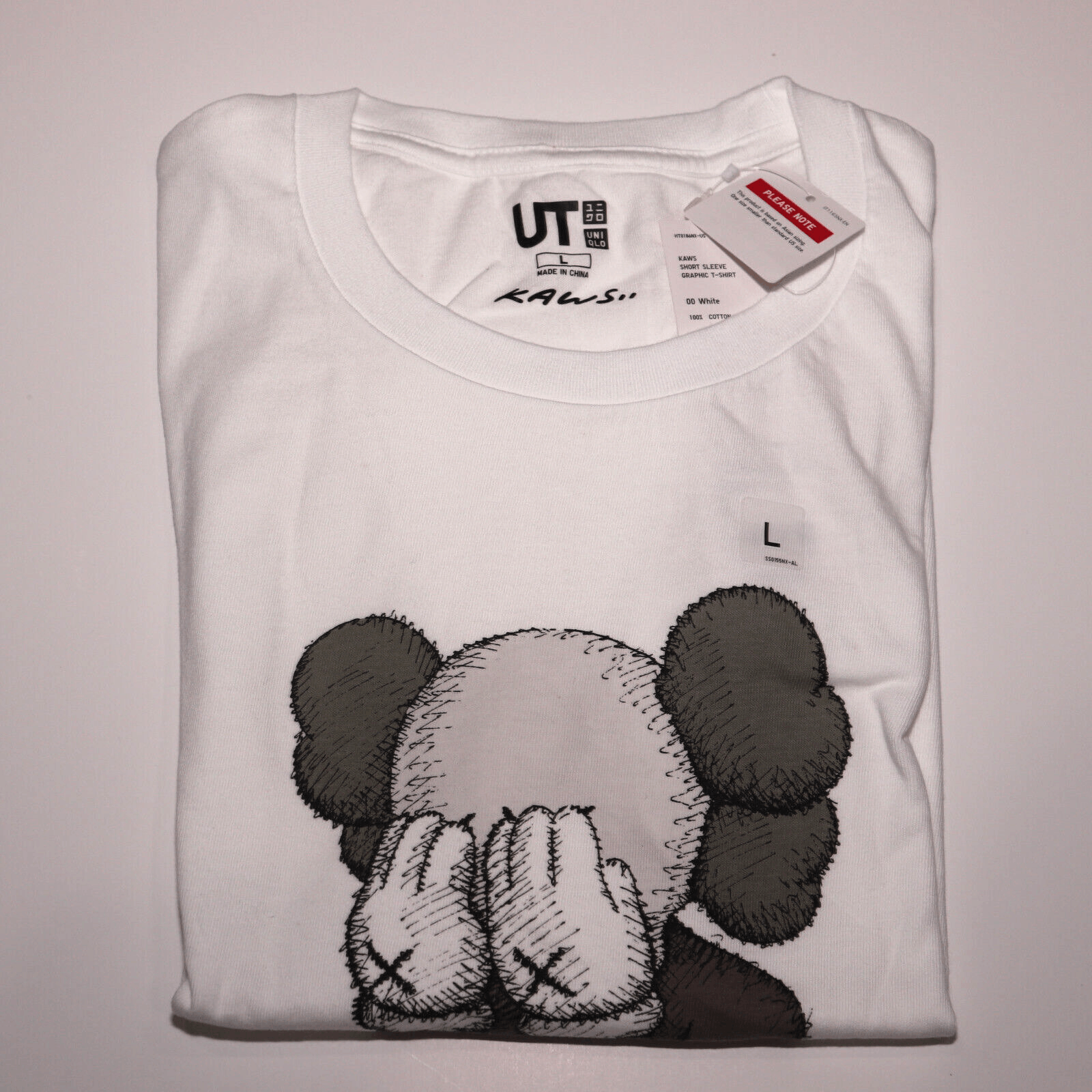 Kaws KAWS x Uniqlo Passing Through Tee Size Large Asia Sizing Wh Size US L / EU 52-54 / 3 - 2 Thumbnail