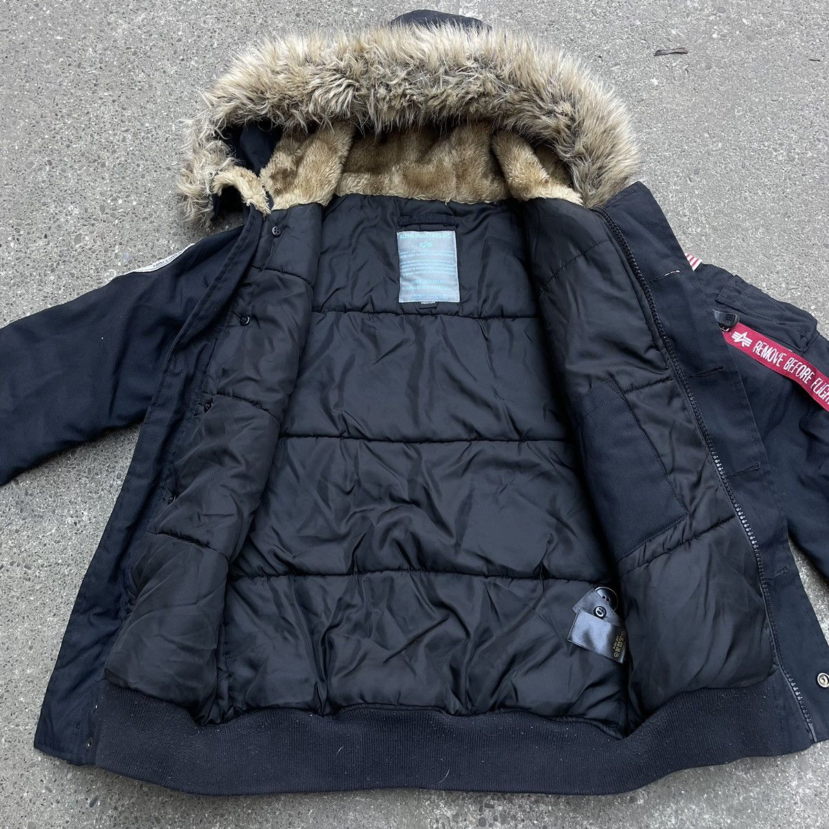 Alpha Industries × If Six Was Nine Vintage Alpha Industries Faux Fur Hood Bomber Jacket Alaska Size US M / EU 48-50 / 2 - 14 Thumbnail