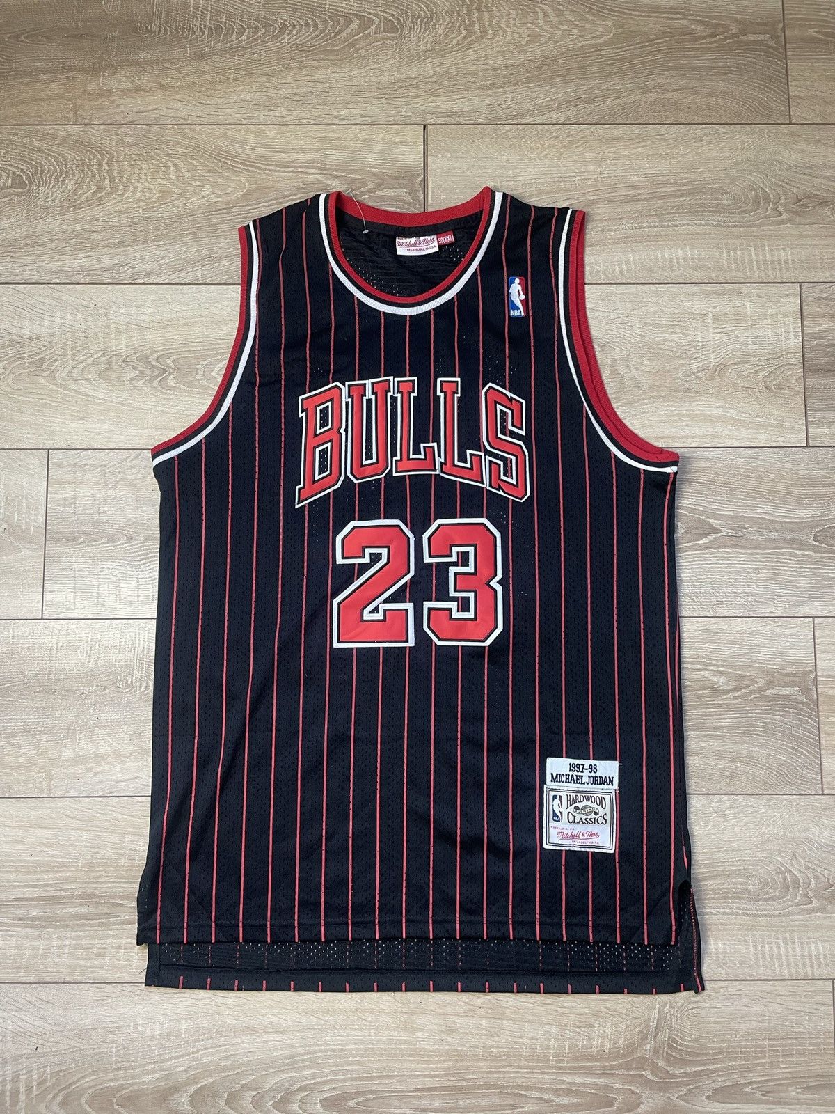 Mitchell & Ness Authentic Michael Jordan Mitchell Ness 96 97 Bulls Jersey Size US XXL / EU 58 / 5 - 1 Thumbnail