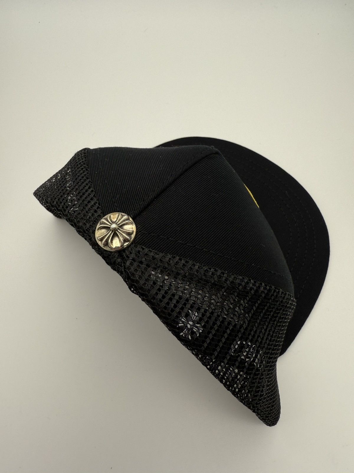 Chrome Hearts Chrome Hearts Seal Cross Plus Patch Black Trucker Hat Size ONE SIZE - 2 Thumbnail
