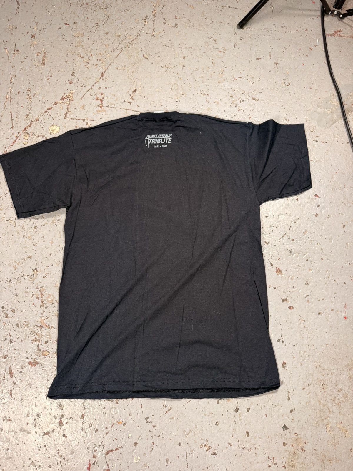 Other Vintage 2007 Led Zeppelin Tribute Band Tee Size US L / EU 52-54 / 3 - 5 Thumbnail