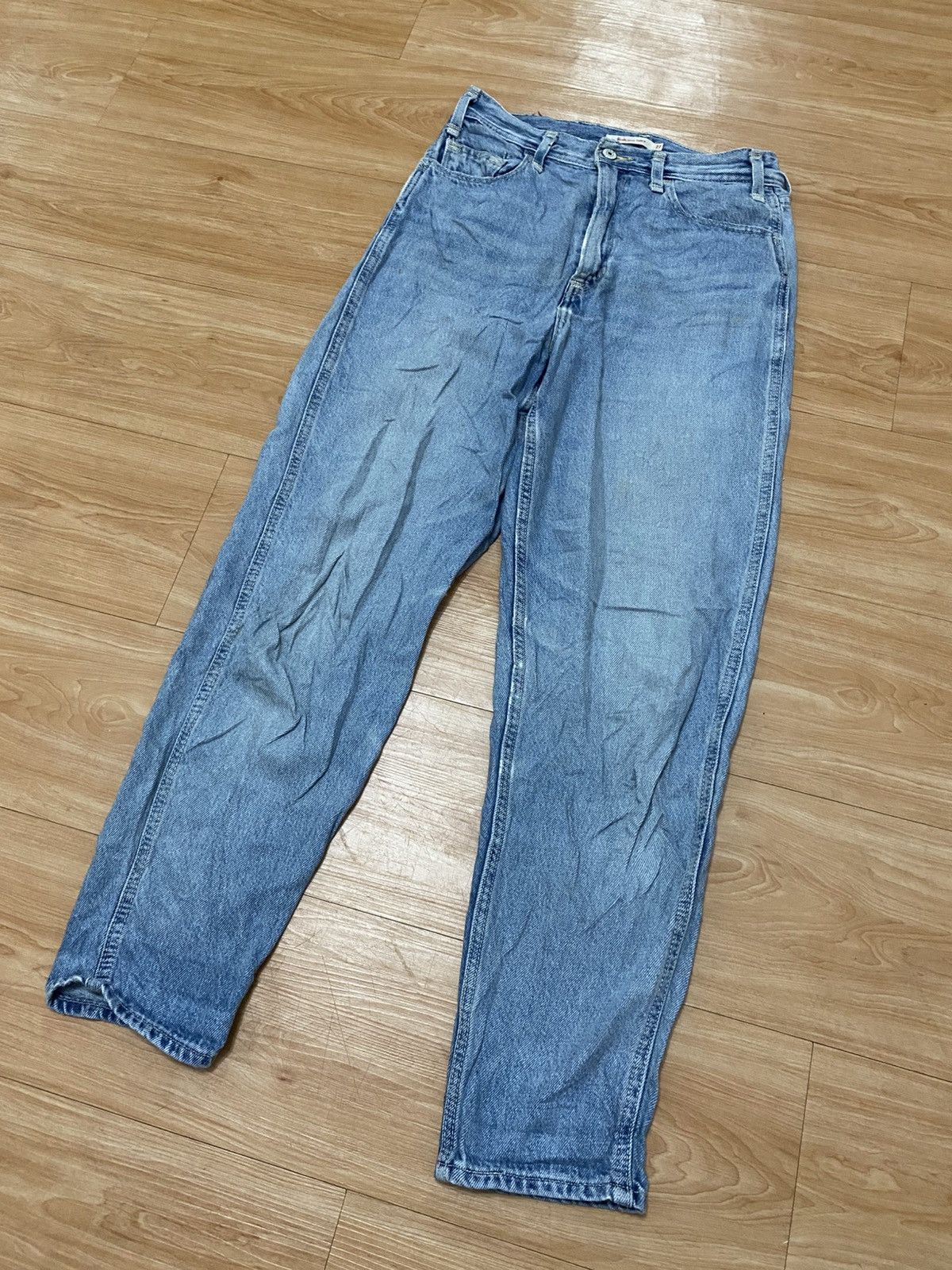 Japanese Brand × Levi's × Vintage Vintage Levis red high loose taper style Size US 30 / EU 46 - 4 Thumbnail