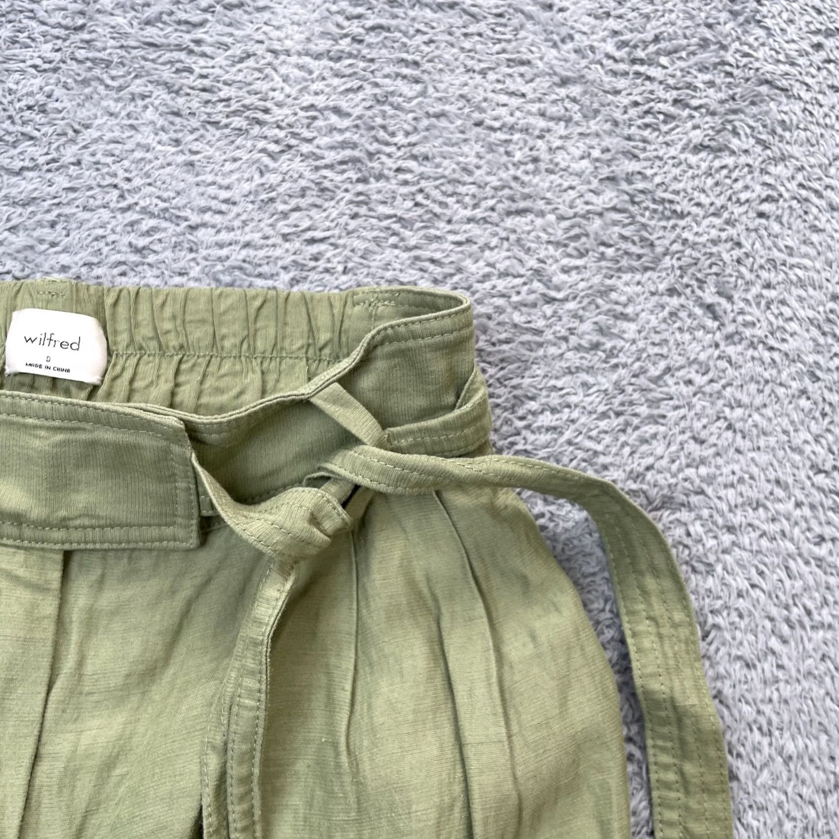 Aritzia Aritzia Pants Womens 0 Green Wilfred Kafka Cargo Pockets Linen Cropped Belted Pants Size 25" / US 0 / IT 36 - 7 Thumbnail