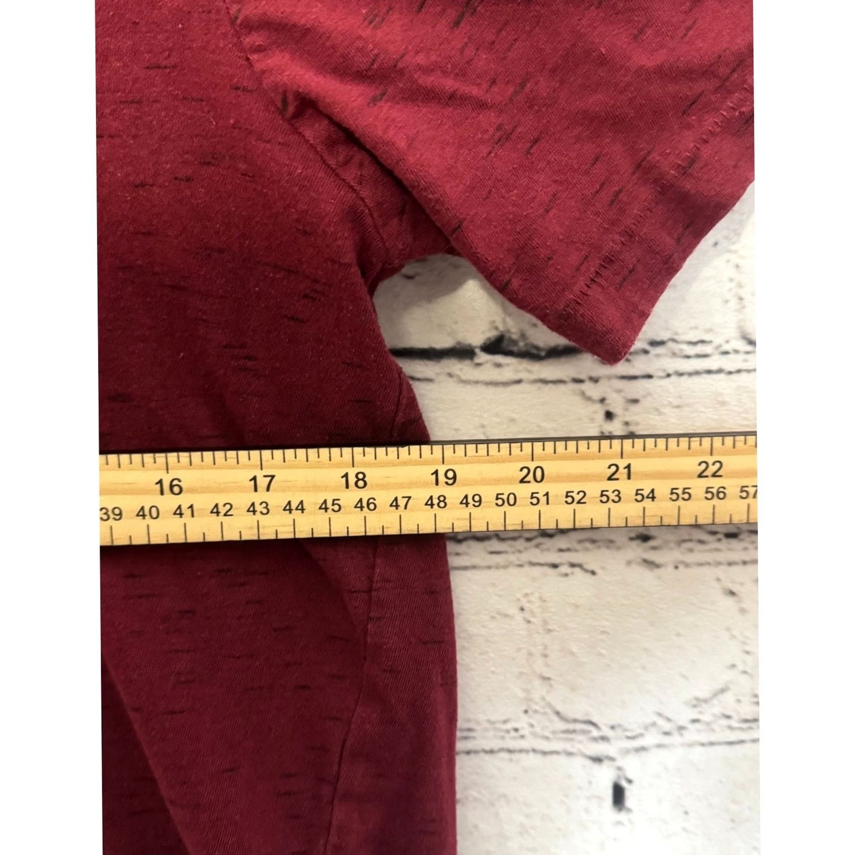 Aeropostale VINTAGE Aeropostale NYC 1987 Mens T-Shirt Burgundy Graphic Print Crew Neck Short Sleeve Regular Fit Large Size US L / EU 52-54 / 3 - 3 Thumbnail