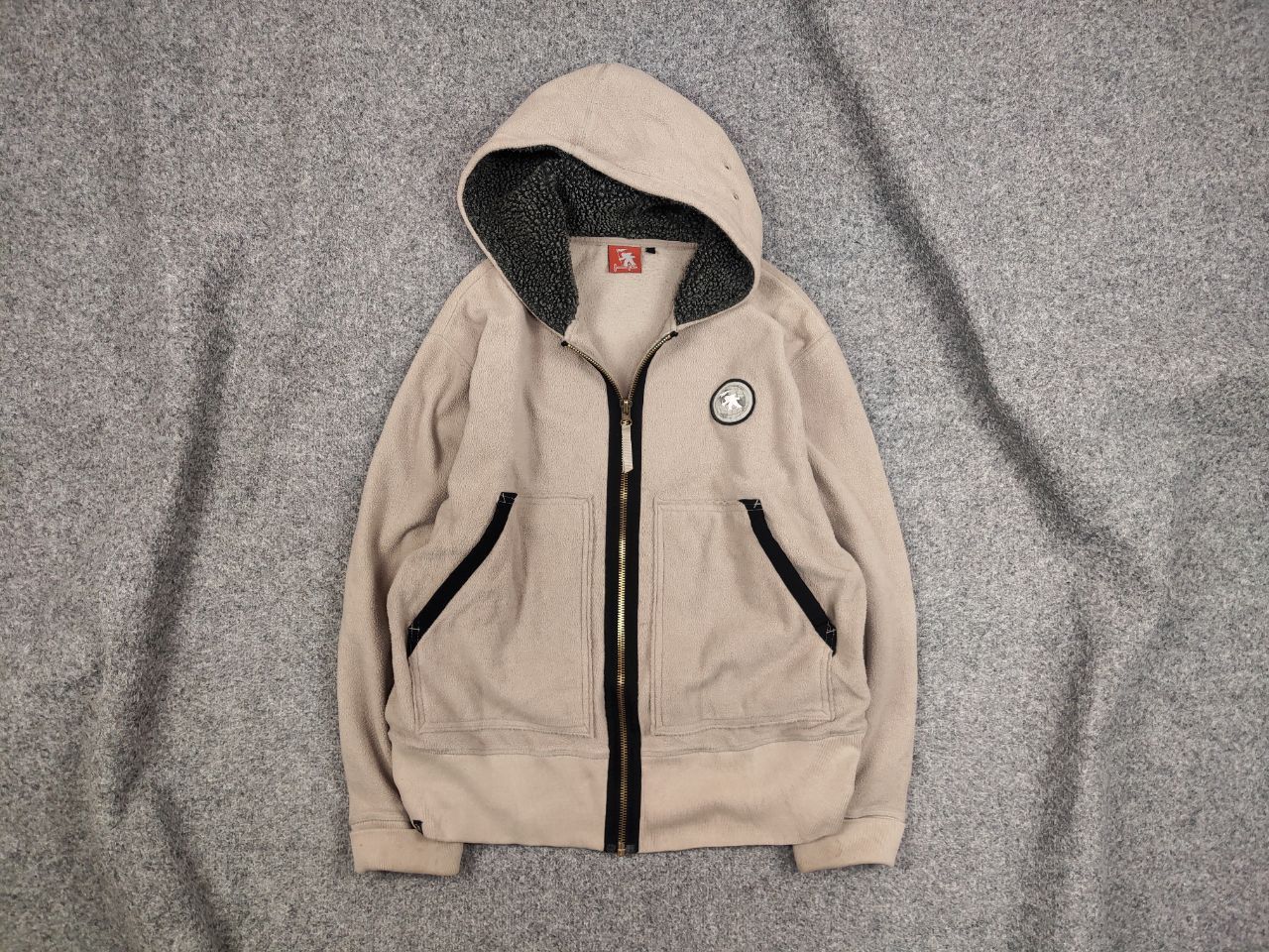 Gotcha Vintage 90's Gotcha Beige Fleece Zip Logo Pocket Hoodie Size US L / EU 52-54 / 3 - 1 Thumbnail