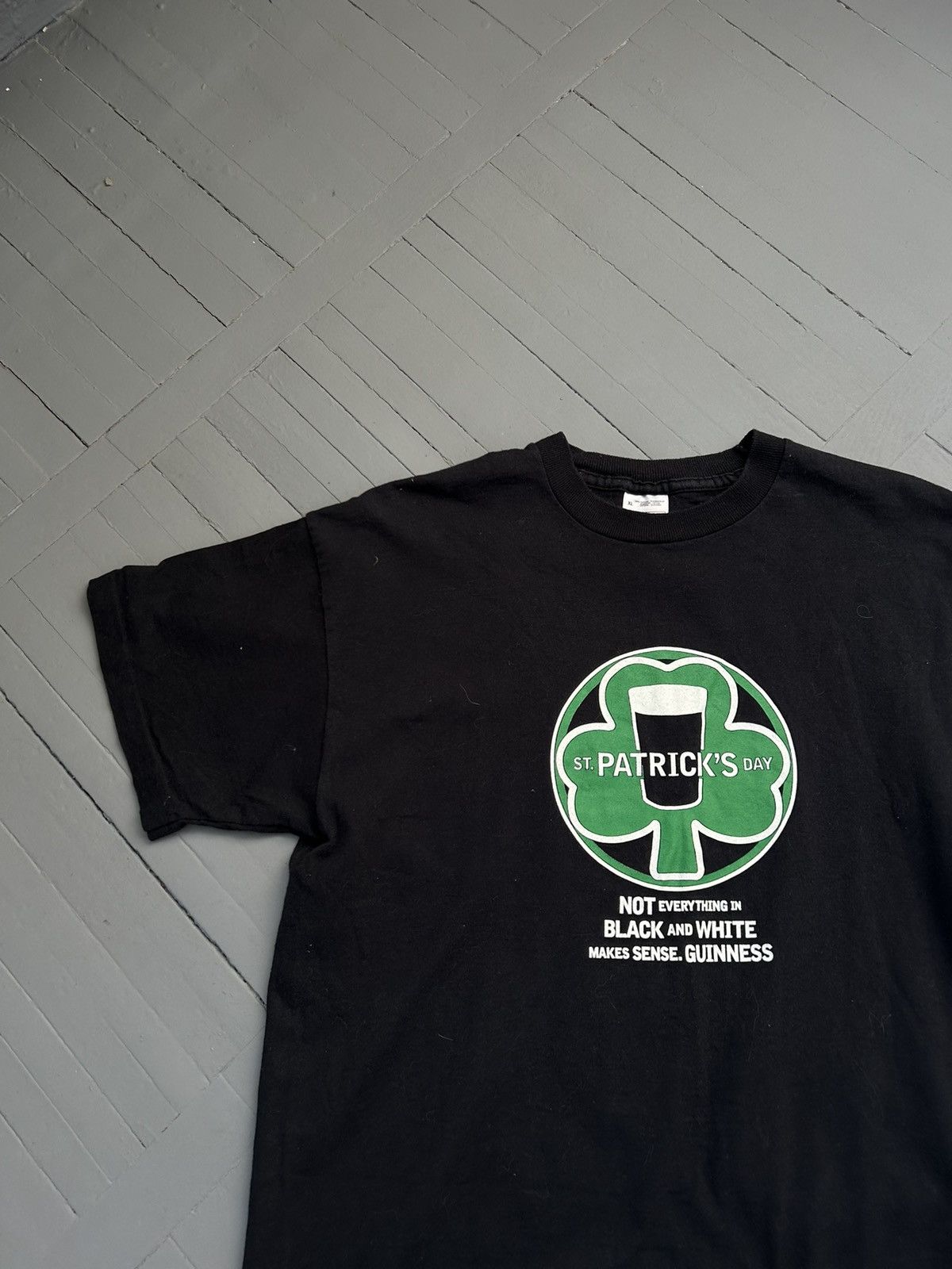 Japanese Brand Guinness St Patrick’s day vintage T-shirt 90s Size US XL / EU 56 / 4 - 3 Thumbnail