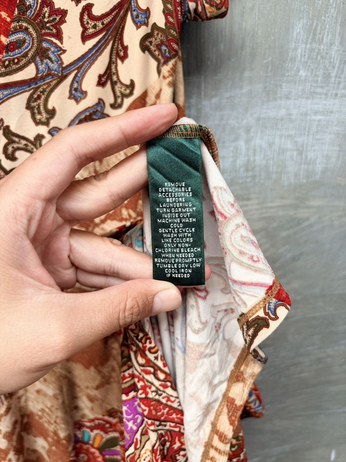 Lauren Ralph Lauren Vintage Lauren Ralph Lauren Batik Pattern Women Midi Dress Size M / US 6-8 / IT 42-44 - 6 Thumbnail