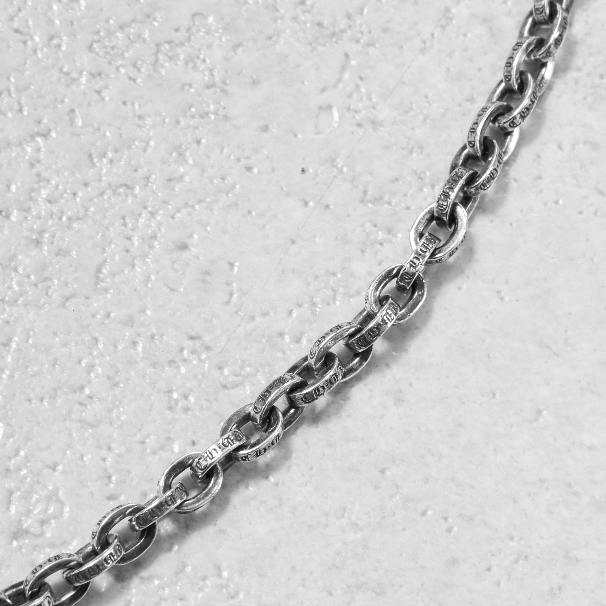 CHROME HEARTS Paper Chain Bracelet