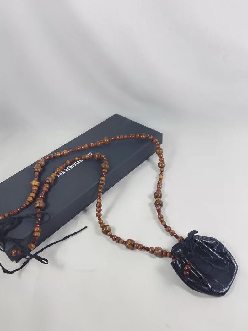 Ann Demeulemeester ann demeulemeester wood beaded leather mini bag necklace Size ONE SIZE - 1 Thumbnail