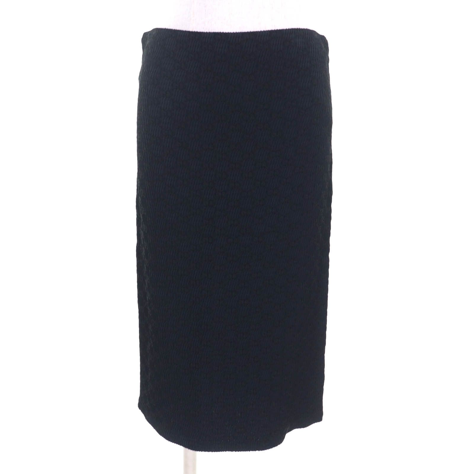 Gucci Gucci Gucci GG Pattern Rayon Skirt Others Skirts DUTY FREE for USA Size ONE SIZE - 1 Thumbnail