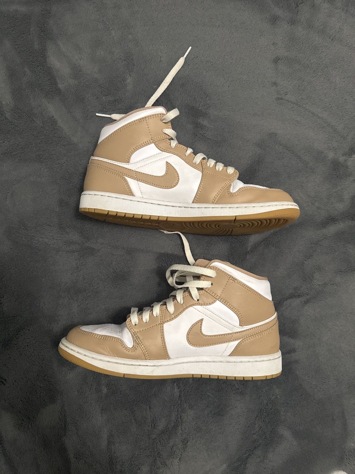 Jordan Brand Air Jordan 1 Retro Size US 8.5 / EU 41-42 - 3 Thumbnail